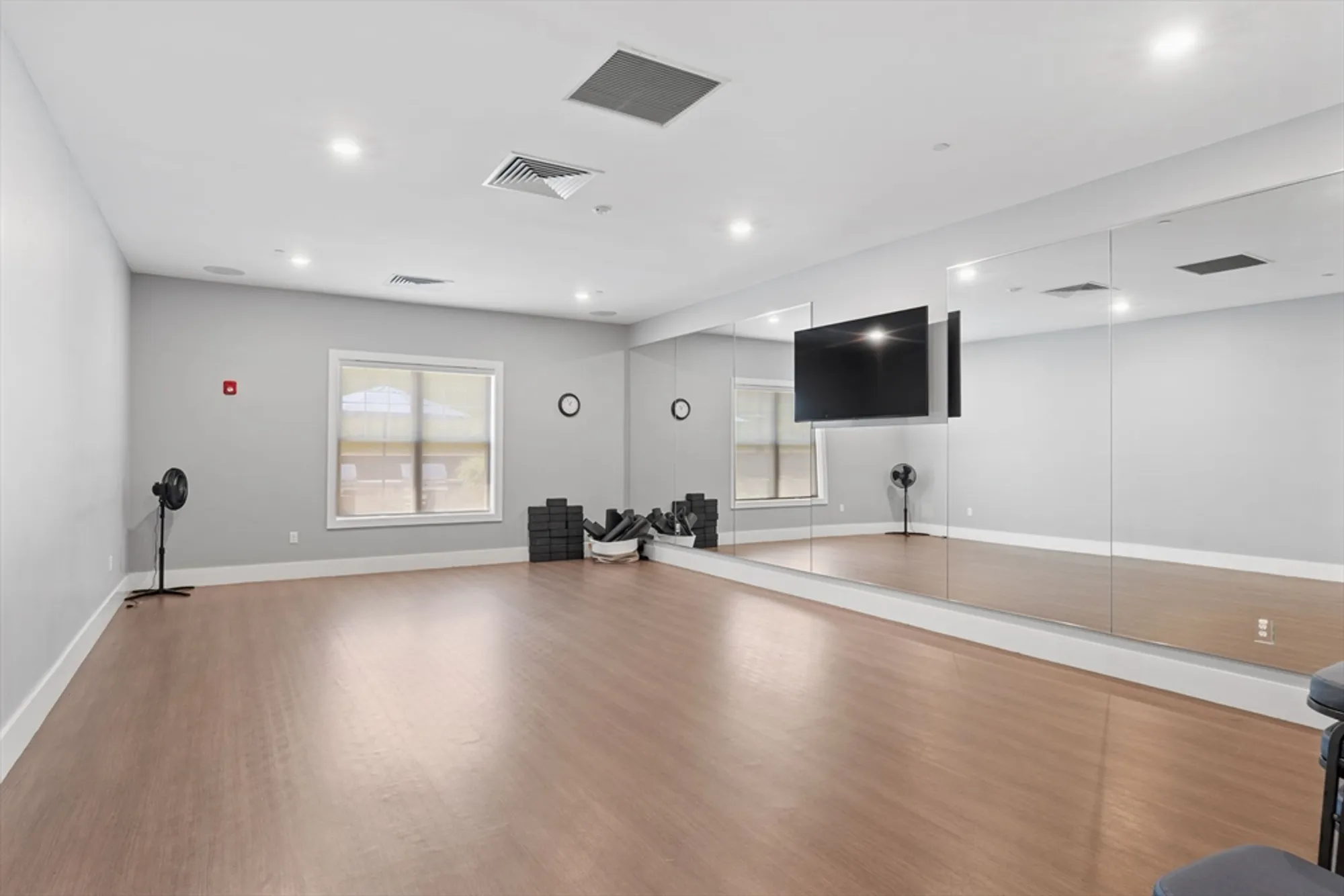 Property Slideshow image 38 of 39 | 12302 peters farm way # 302, Westborough, MA, 01581