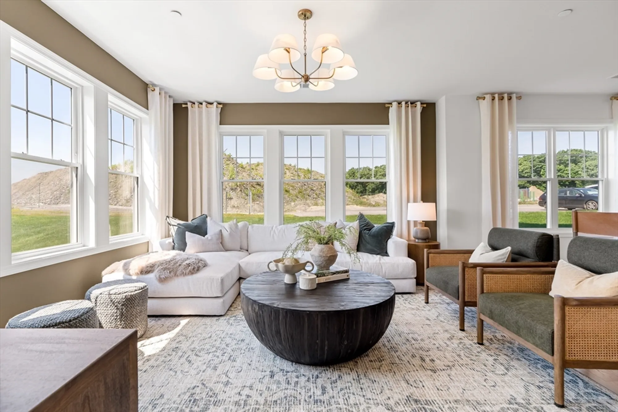 Property Slideshow image 12 of 36 | 320 martins lndg 207, North Reading, MA, 01864