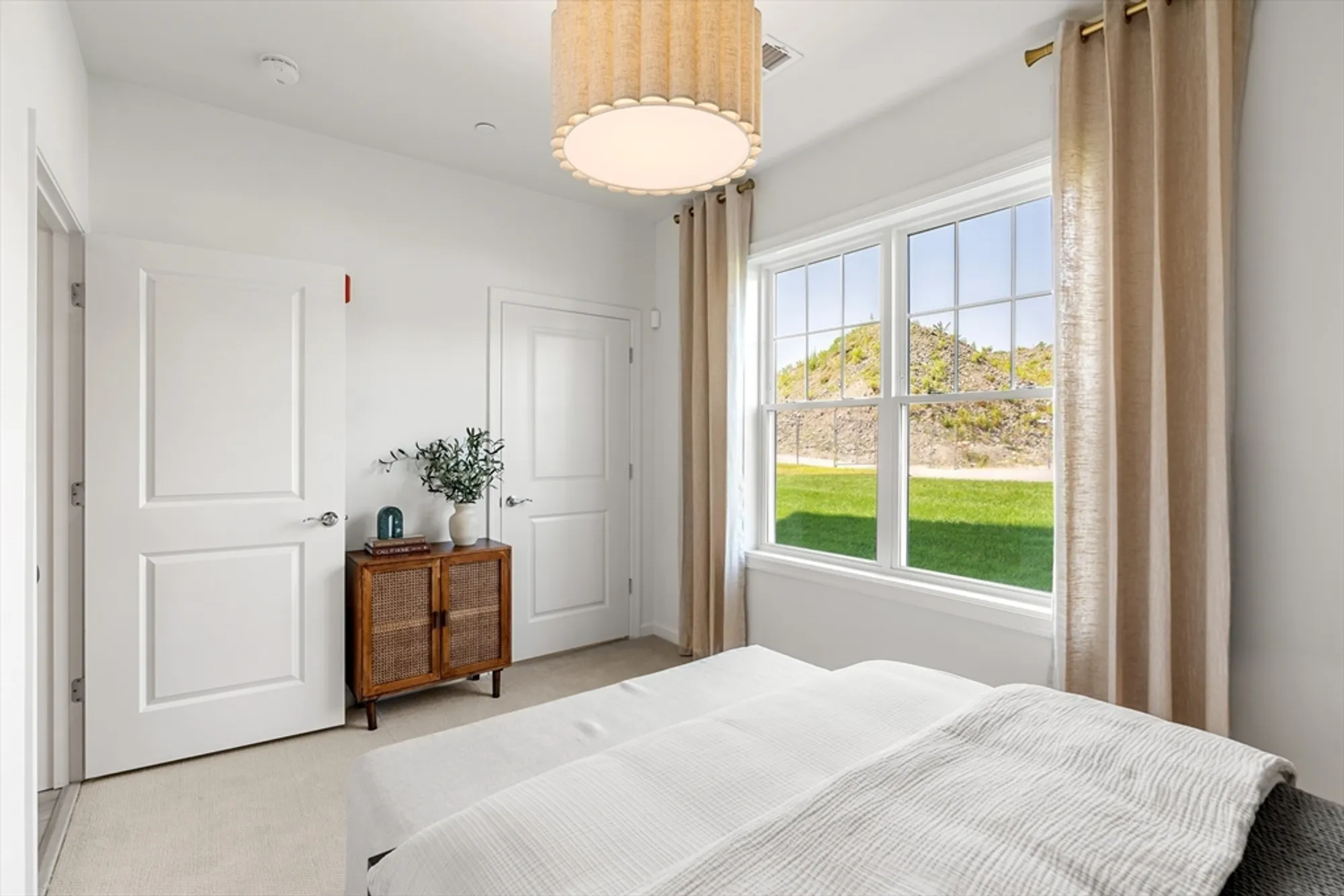 Property Slideshow image 22 of 36 | 320 martins lndg 207, North Reading, MA, 01864