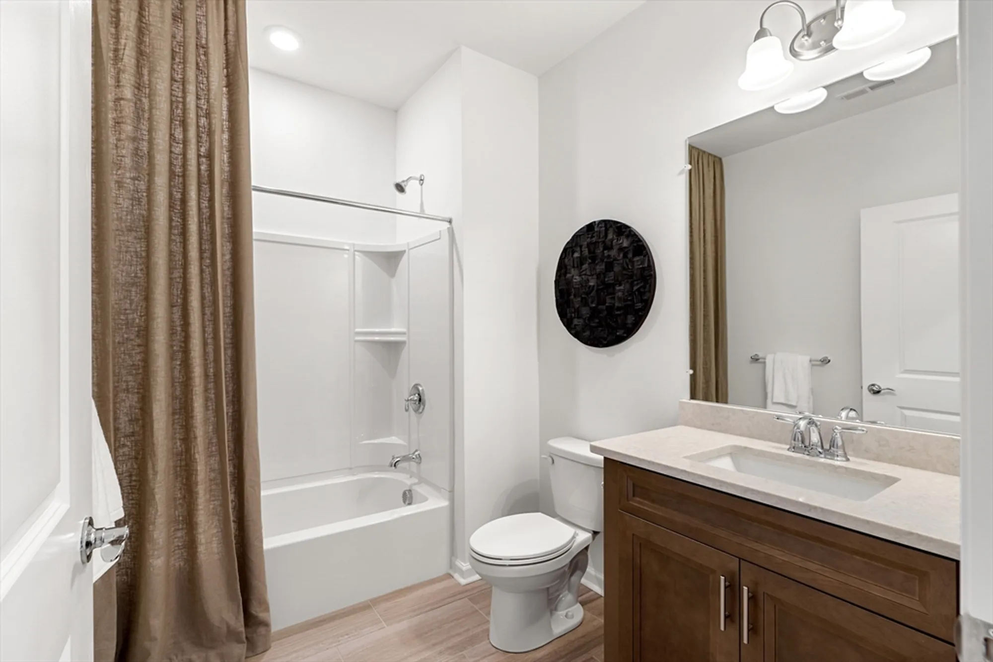 Property Slideshow image 24 of 36 | 320 martins lndg 207, North Reading, MA, 01864