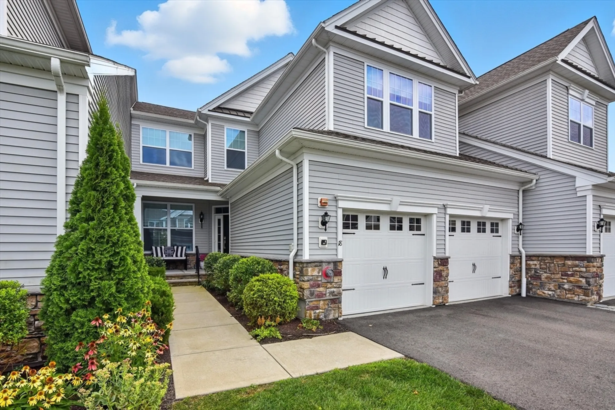 Property Slideshow image 2 of 38 | 18 lansing way # 18, Millis, MA, 02054