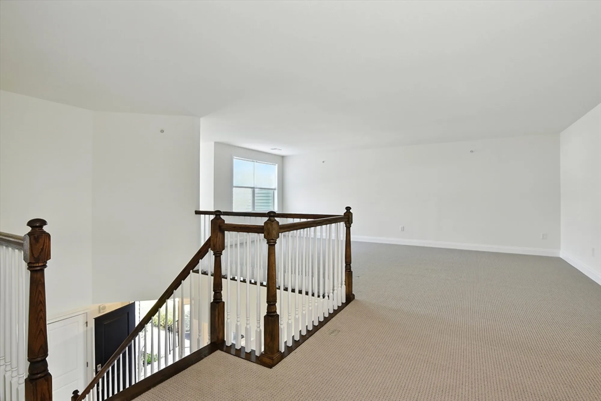 Property Slideshow image 26 of 38 | 18 lansing way # 18, Millis, MA, 02054