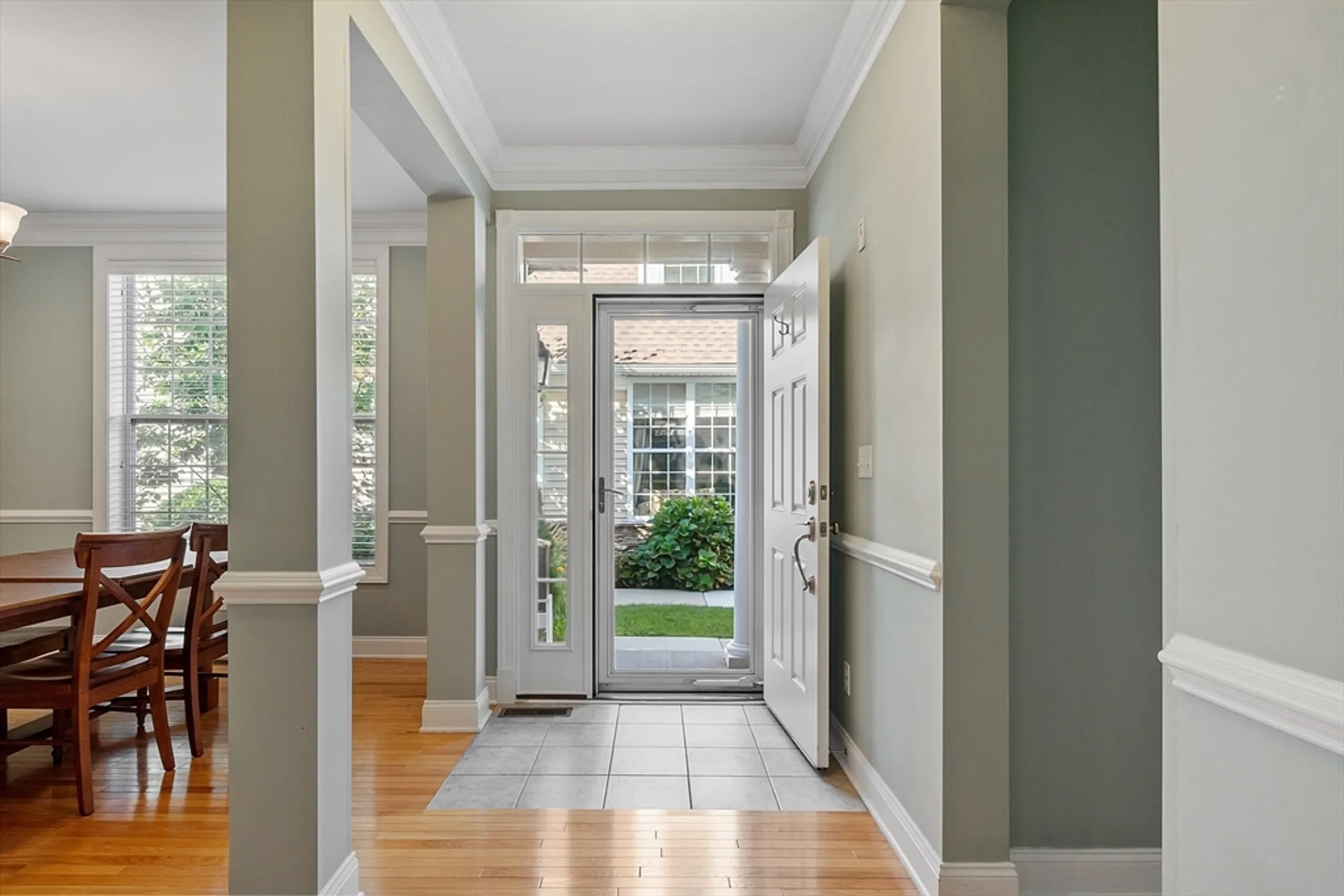 Property Slideshow image 6 of 38 | 13 wilshire way # 13, Marlborough, MA, 01752