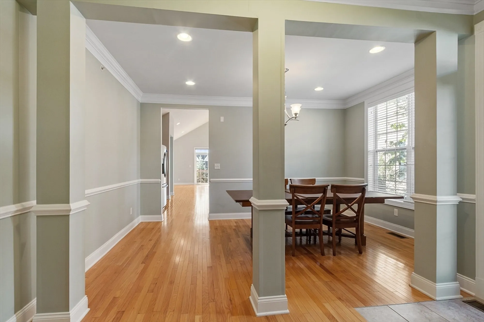 Property Slideshow image 7 of 38 | 13 wilshire way # 13, Marlborough, MA, 01752