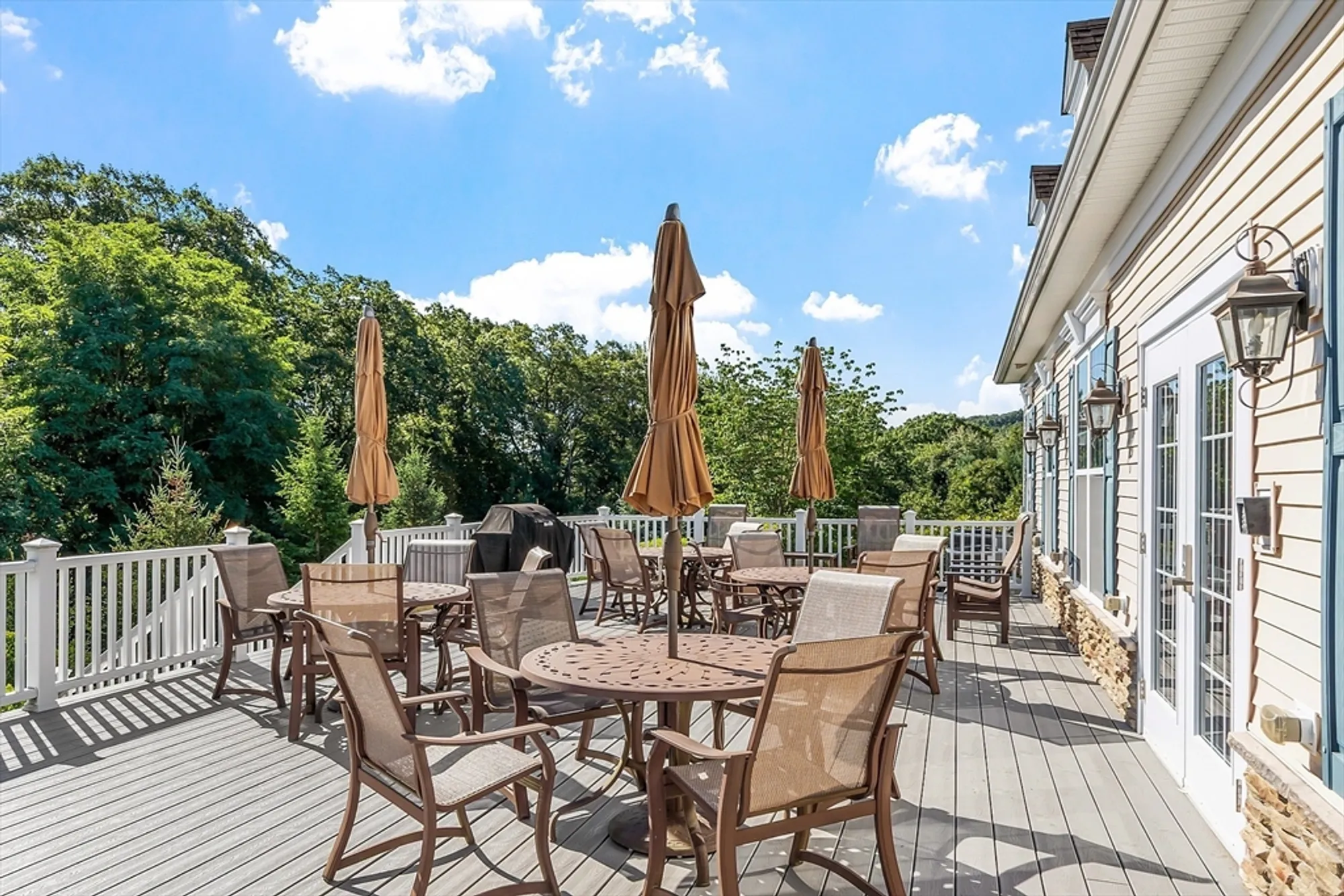 Property Slideshow image 36 of 38 | 13 wilshire way # 13, Marlborough, MA, 01752