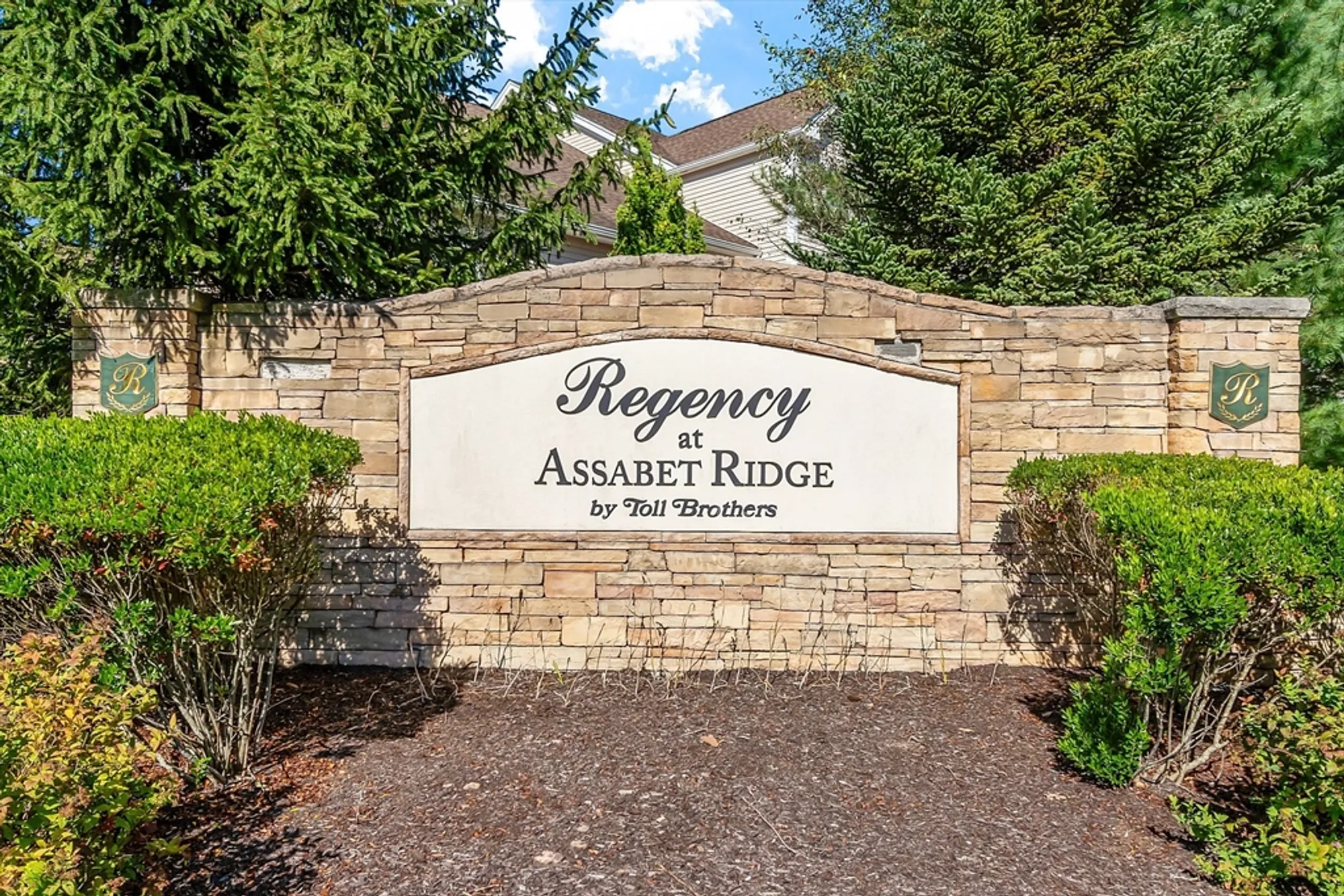 Property Slideshow image 1 of 38 | 13 wilshire way # 13, Marlborough, MA, 01752