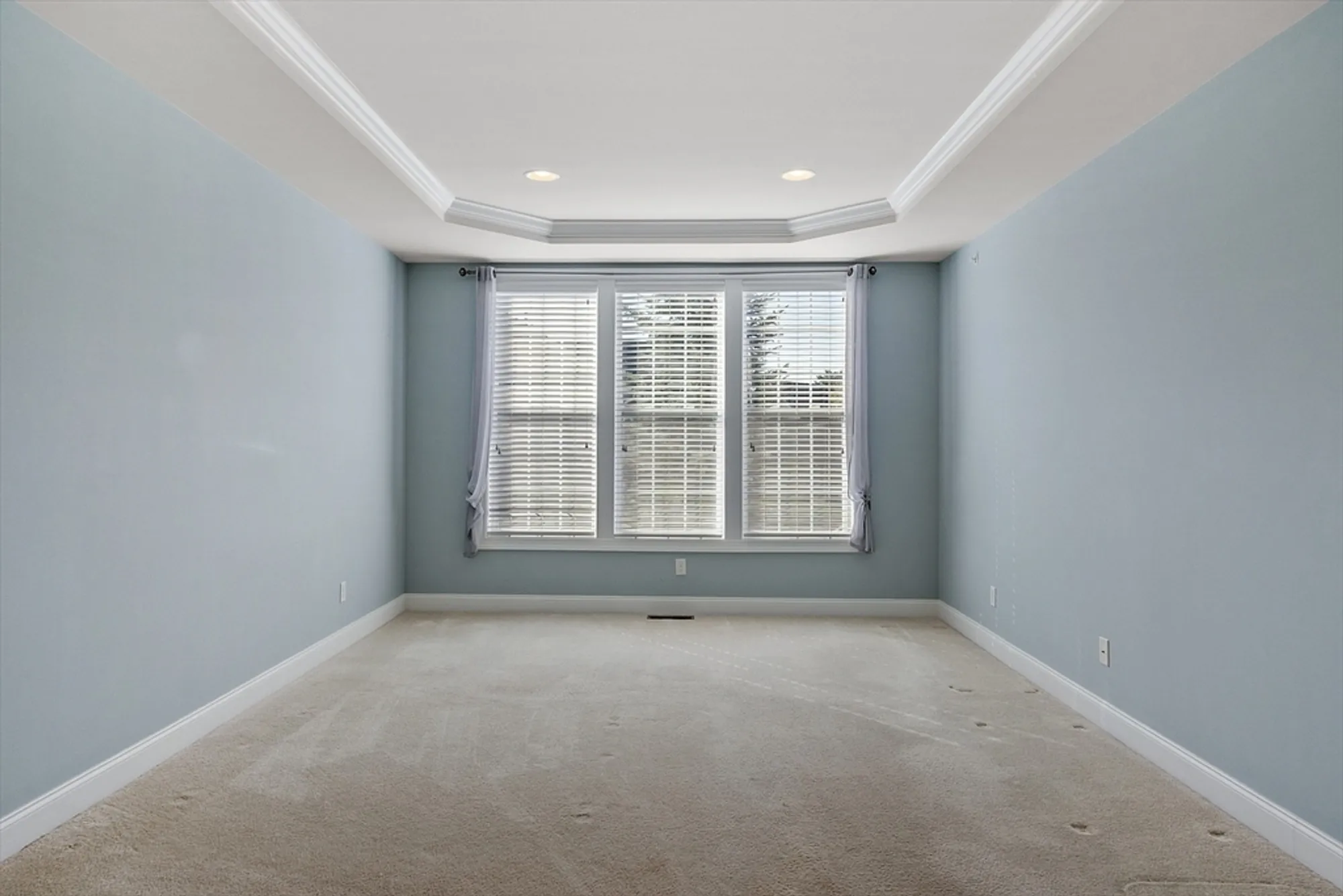 Property Slideshow image 20 of 38 | 13 wilshire way # 13, Marlborough, MA, 01752
