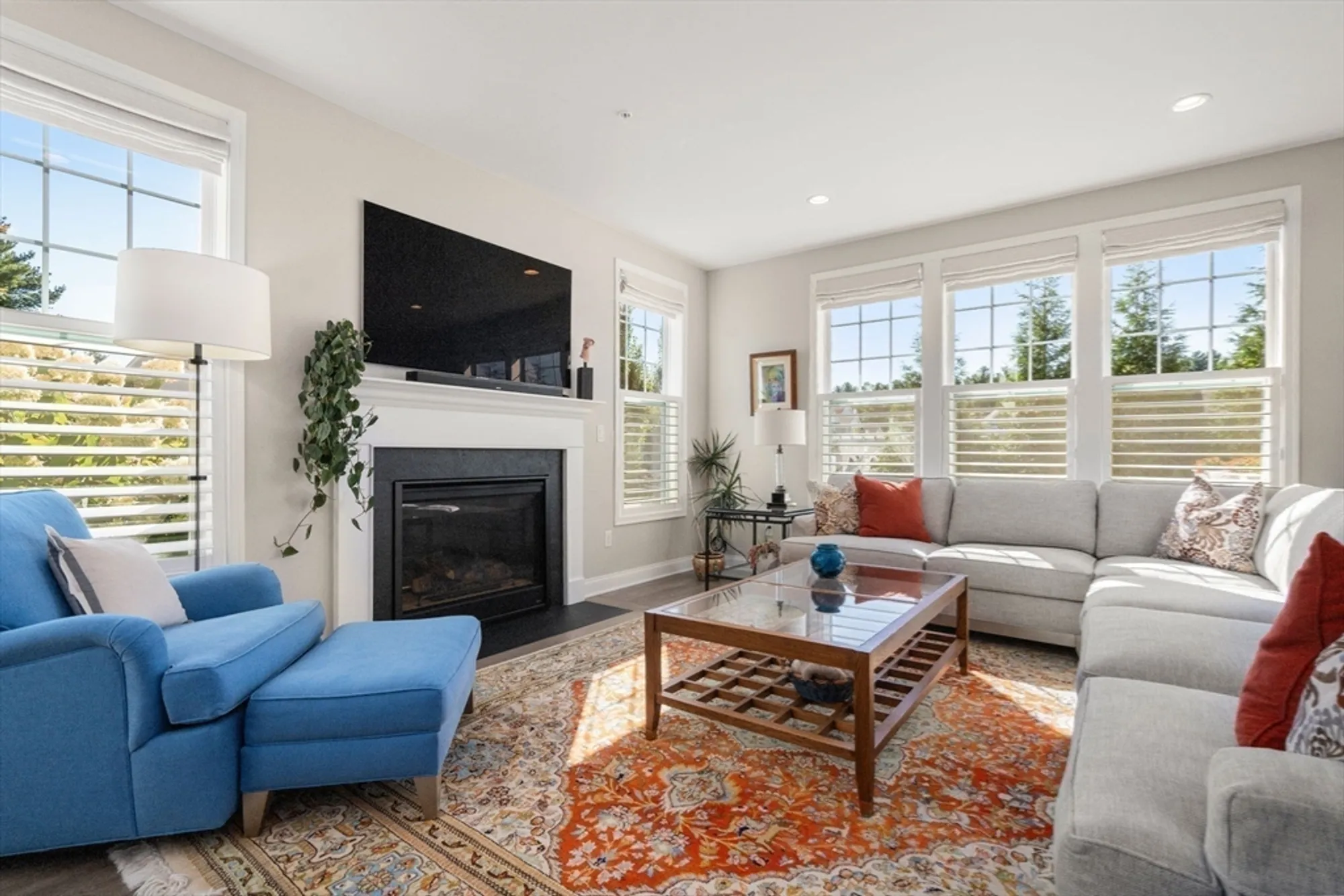 Property Slideshow image 15 of 41 | 20 lansing way # 20, Millis, MA, 02054