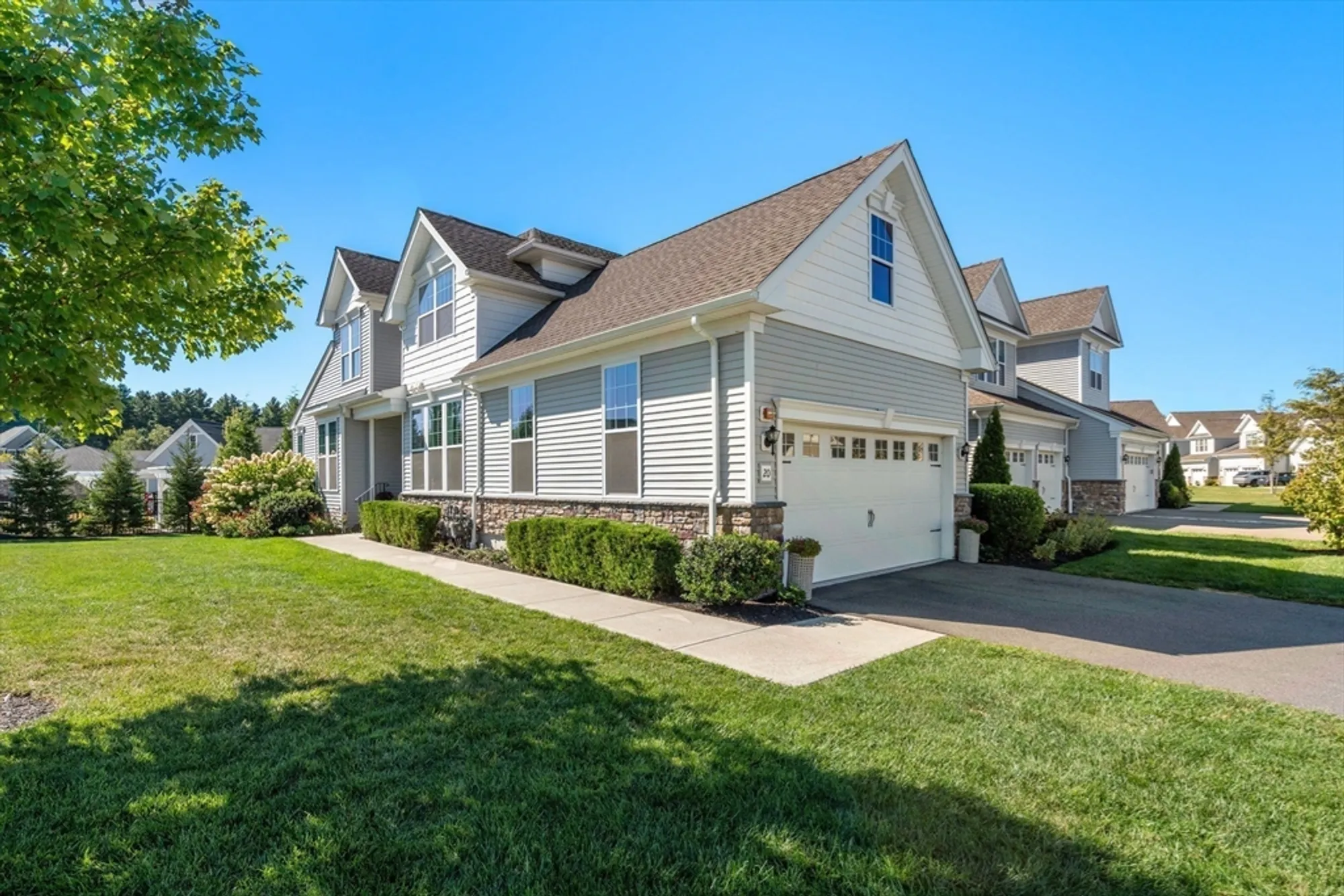 Property Slideshow image 4 of 41 | 20 lansing way # 20, Millis, MA, 02054