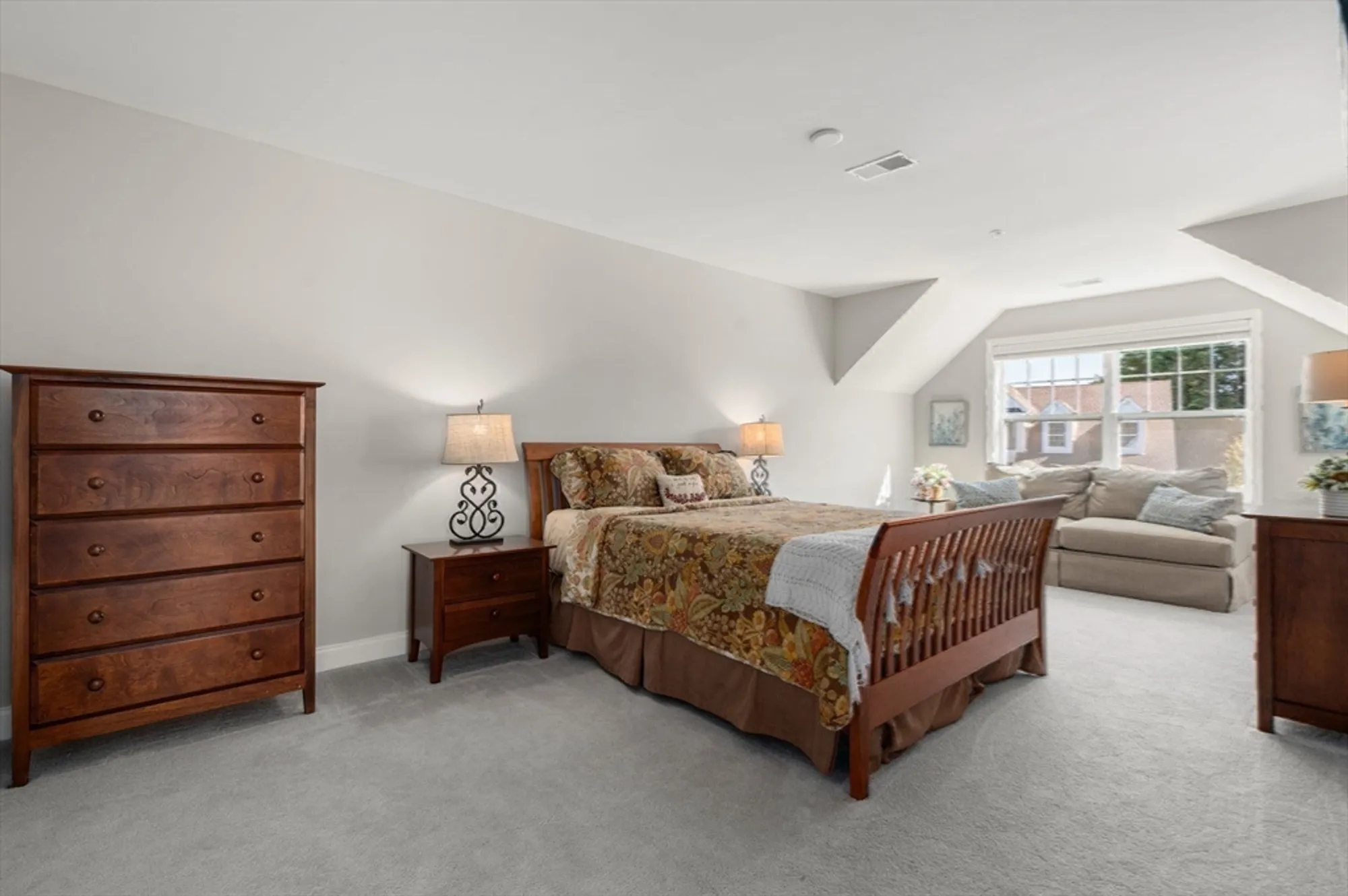 Property Slideshow image 32 of 41 | 20 lansing way # 20, Millis, MA, 02054