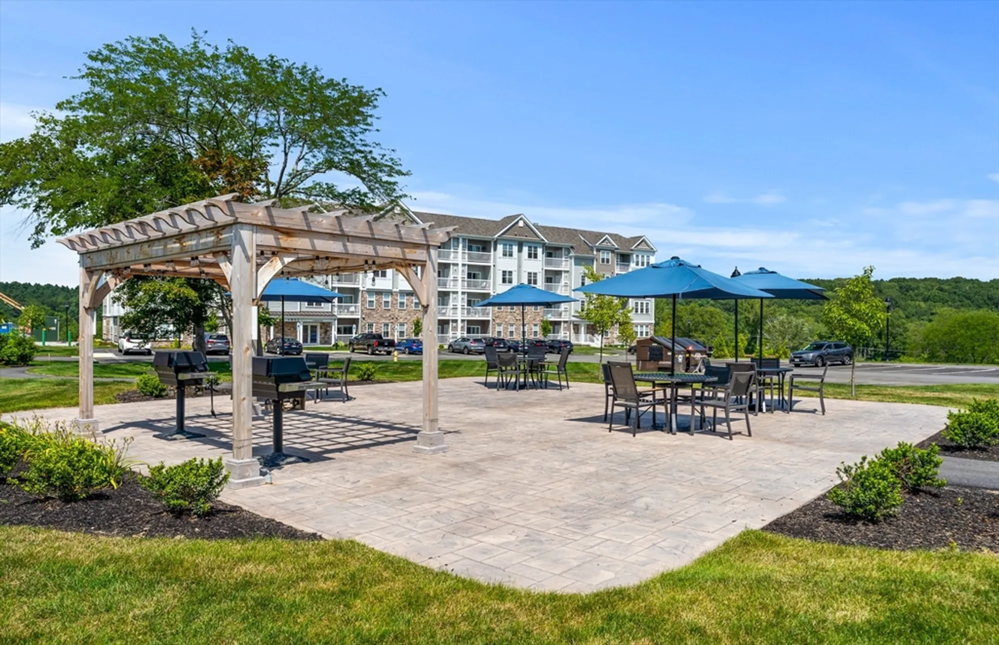 Property Slideshow image 17 of 18 | 2 codman way 5401, Westborough, MA, 01581