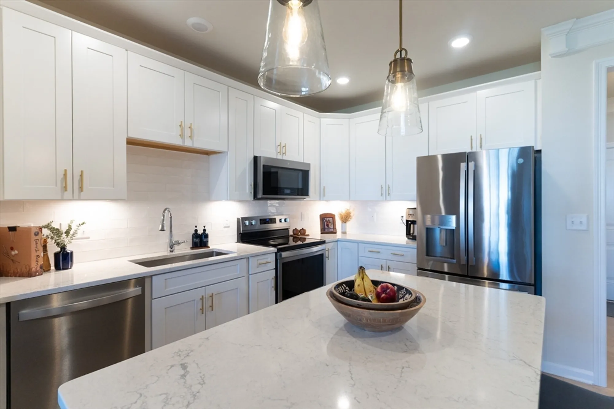 Property Slideshow image 10 of 36 | 12208 peters farm way # 12208, Westborough, MA, 01581