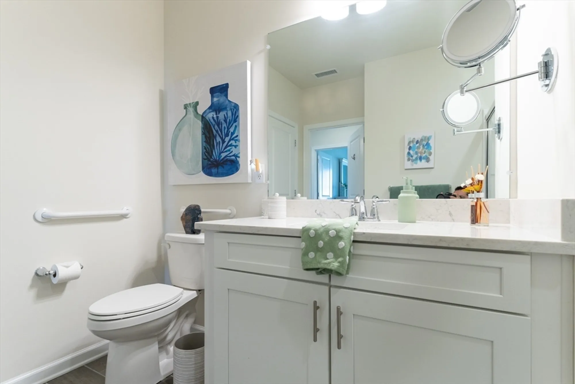 Property Slideshow image 16 of 36 | 12208 peters farm way # 12208, Westborough, MA, 01581