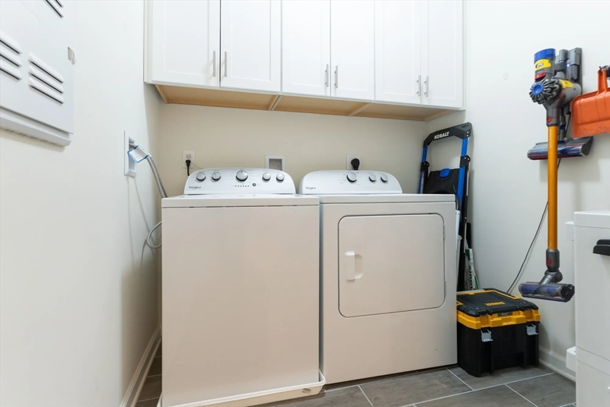 Property Slideshow image 20 of 36 | 12208 peters farm way # 12208, Westborough, MA, 01581