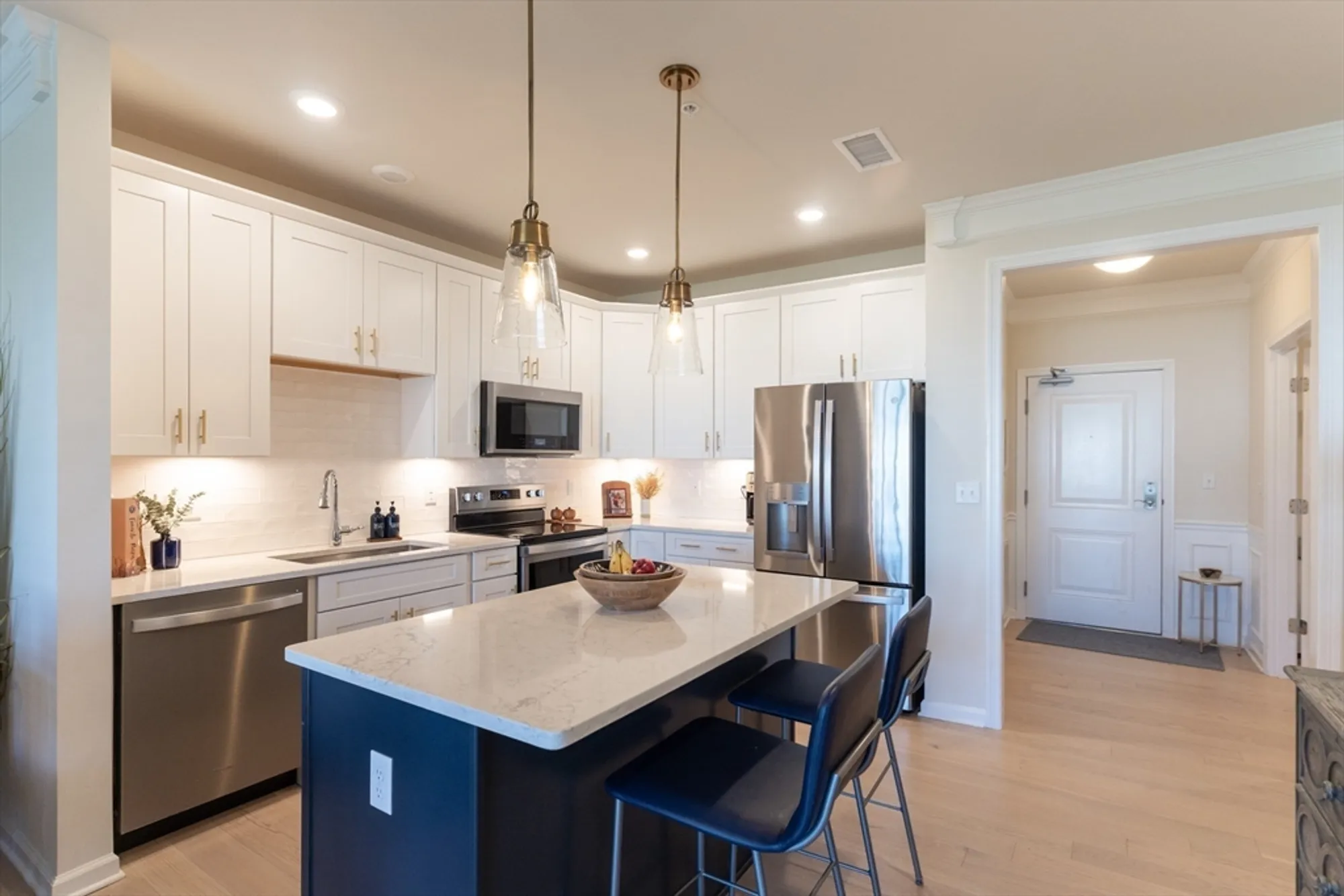 Property Slideshow image 9 of 36 | 12208 peters farm way # 12208, Westborough, MA, 01581