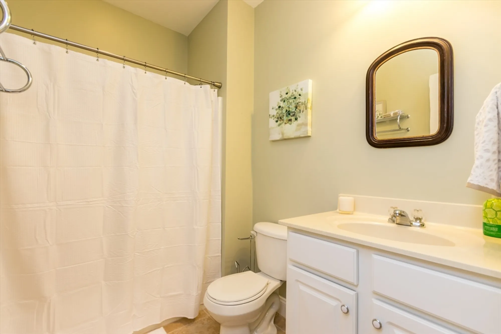 Property Slideshow image 23 of 36 | 20 twin oaks dr # 20, Mashpee, MA, 02649
