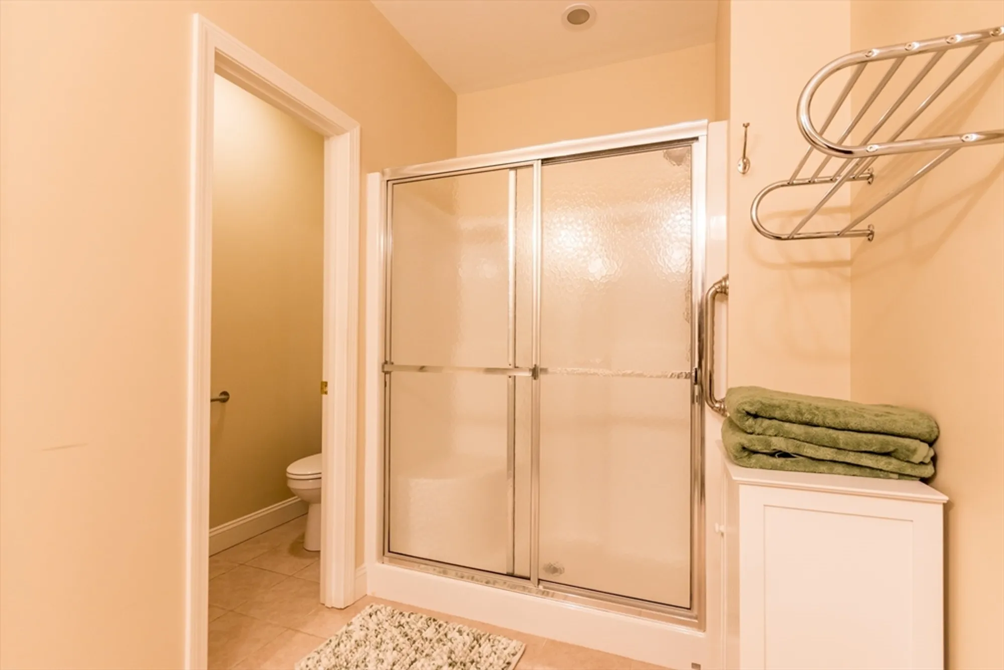 Property Slideshow image 16 of 36 | 20 twin oaks dr # 20, Mashpee, MA, 02649