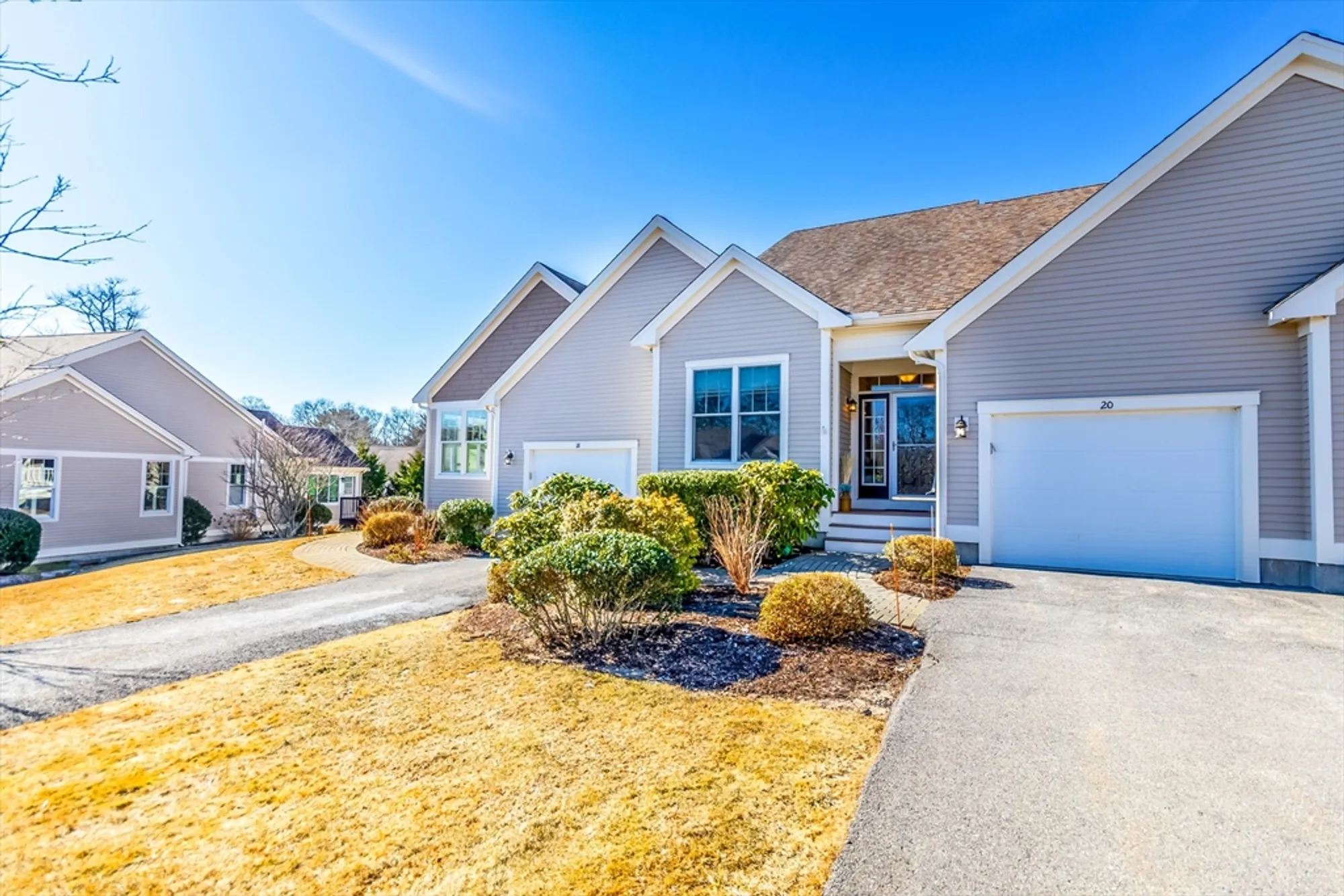 Property Slideshow image 26 of 36 | 20 twin oaks dr # 20, Mashpee, MA, 02649