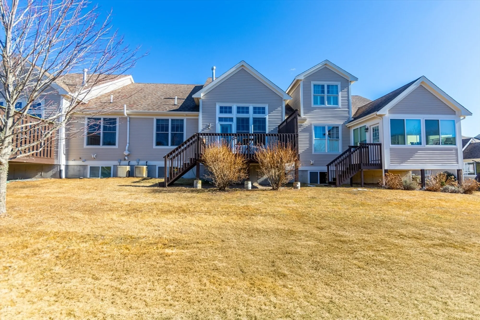 Property Slideshow image 3 of 36 | 20 twin oaks dr # 20, Mashpee, MA, 02649