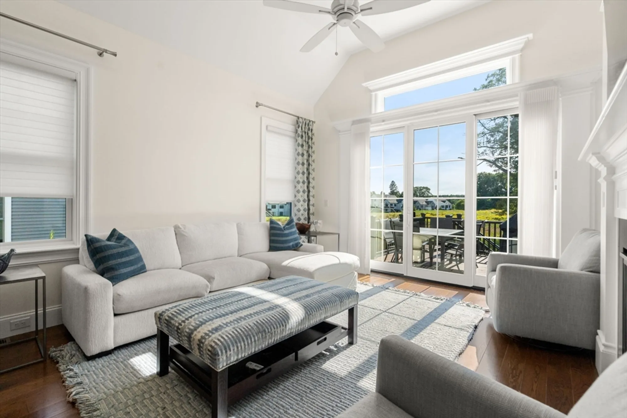 Property Slideshow image 11 of 41 | 18 eagle ln # 21, Framingham, MA, 01701