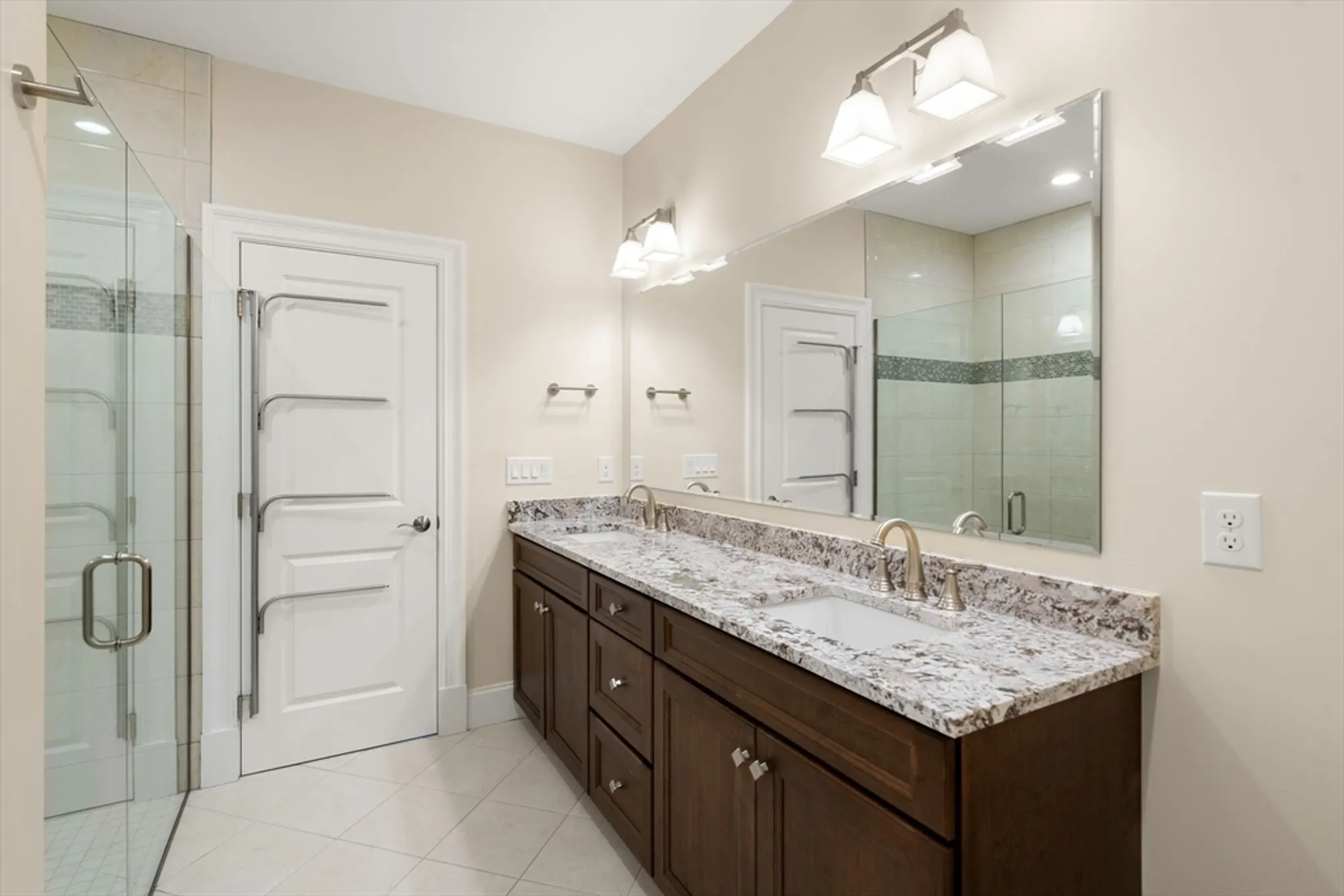 Property Slideshow image 19 of 41 | 18 eagle ln # 21, Framingham, MA, 01701