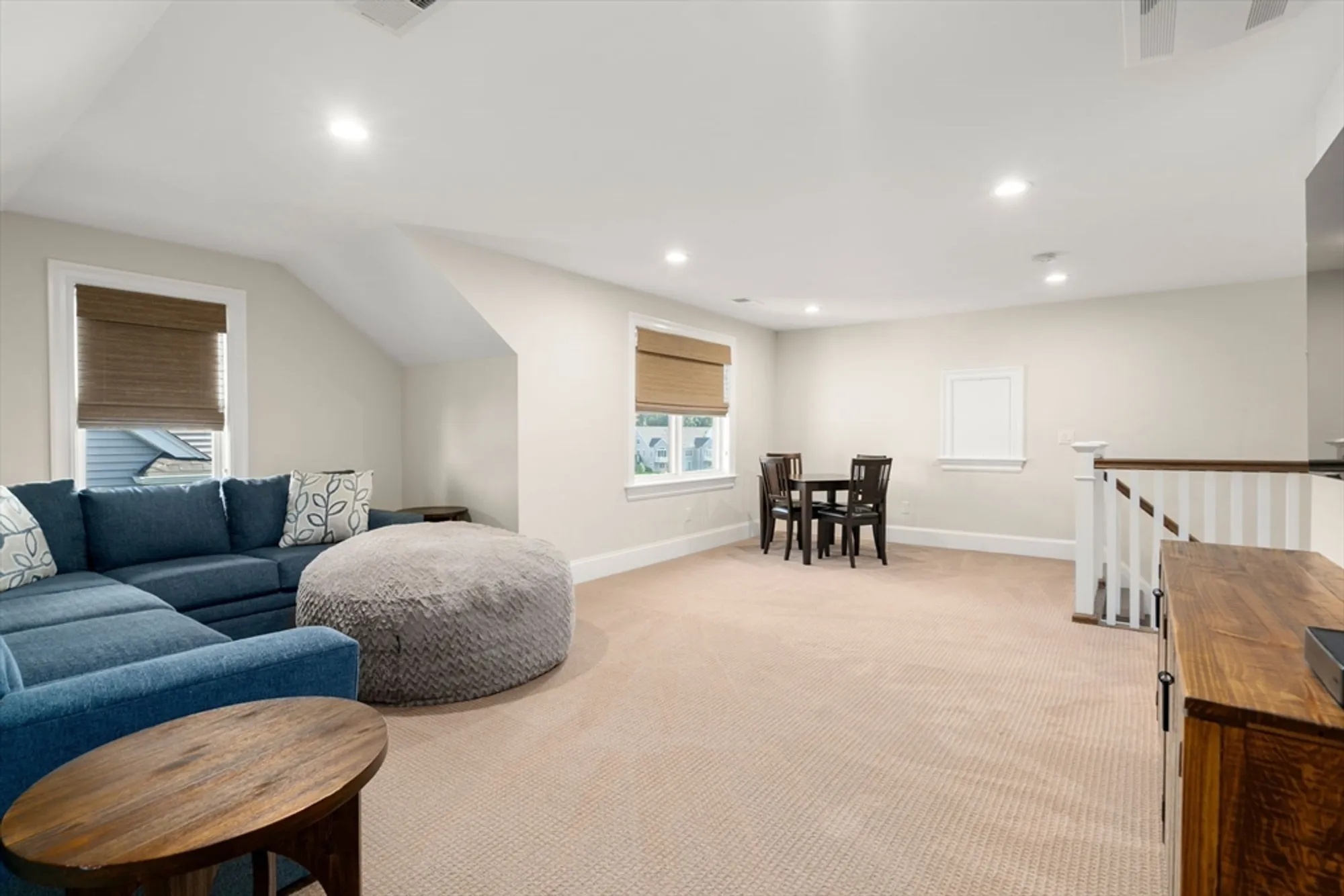 Property Slideshow image 23 of 41 | 18 eagle ln # 21, Framingham, MA, 01701