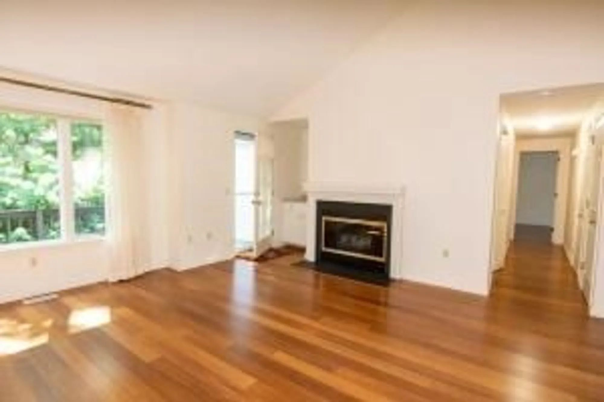 Property Slideshow image 6 of 39 | 1 upland cir # 1, Mashpee, MA, 02649