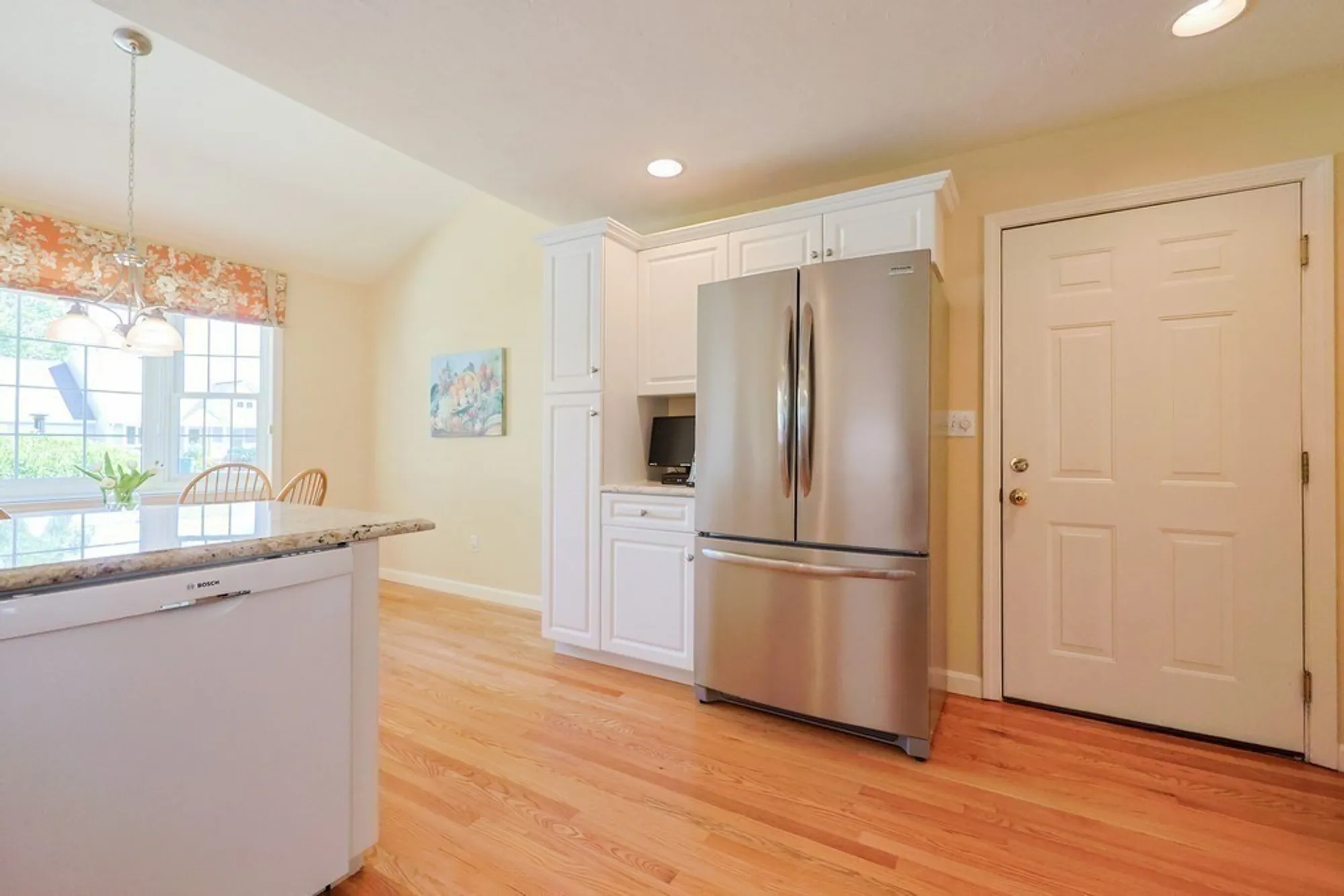 Property Slideshow image 11 of 31 | 9 shaker way # 9, Westborough, MA, 01581