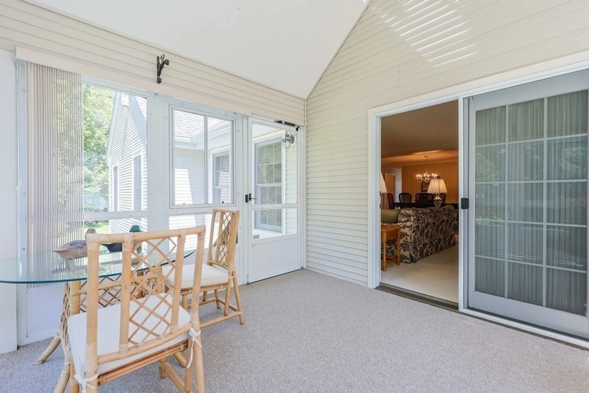 Property Slideshow image 19 of 31 | 9 shaker way # 9, Westborough, MA, 01581