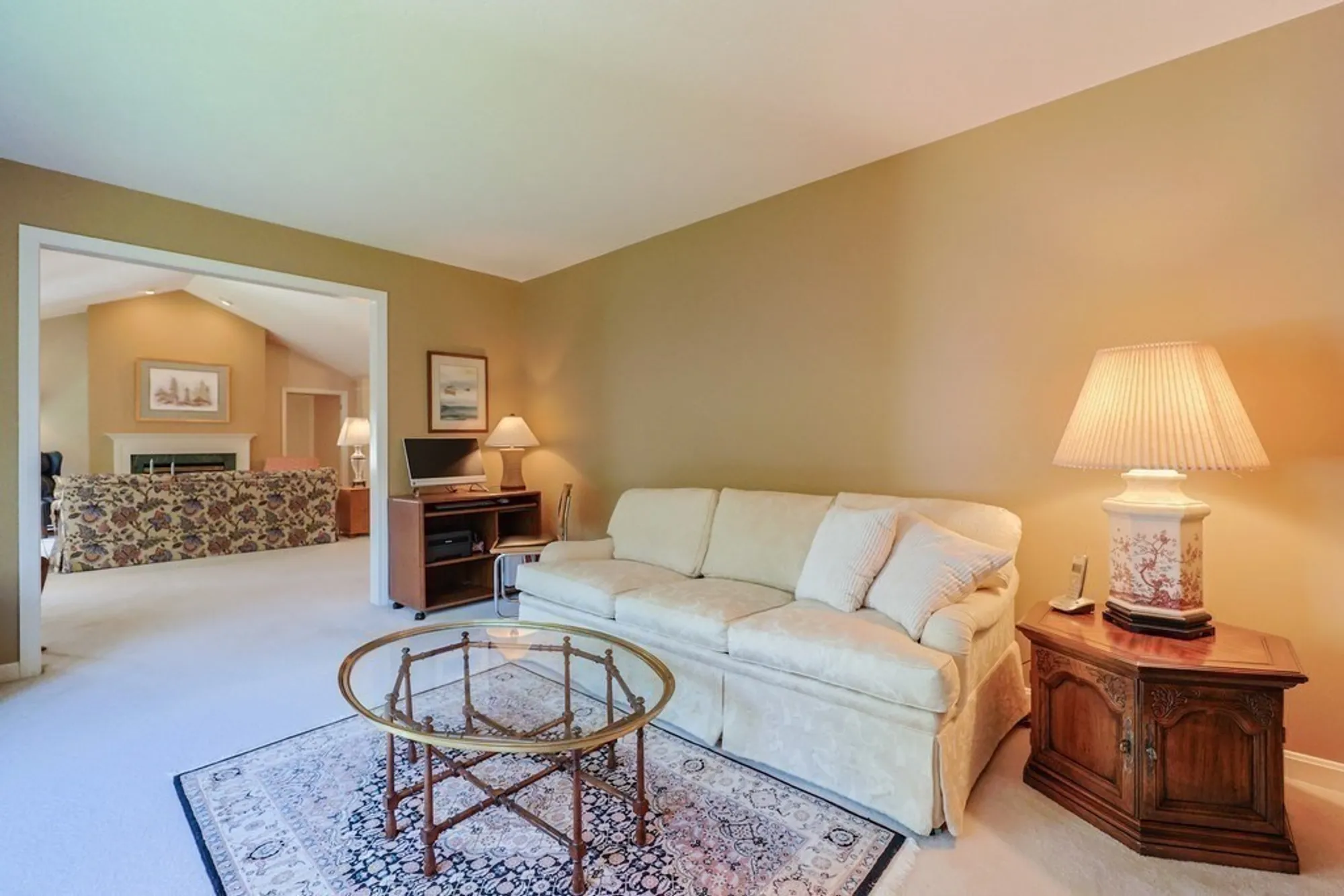 Property Slideshow image 15 of 31 | 9 shaker way # 9, Westborough, MA, 01581