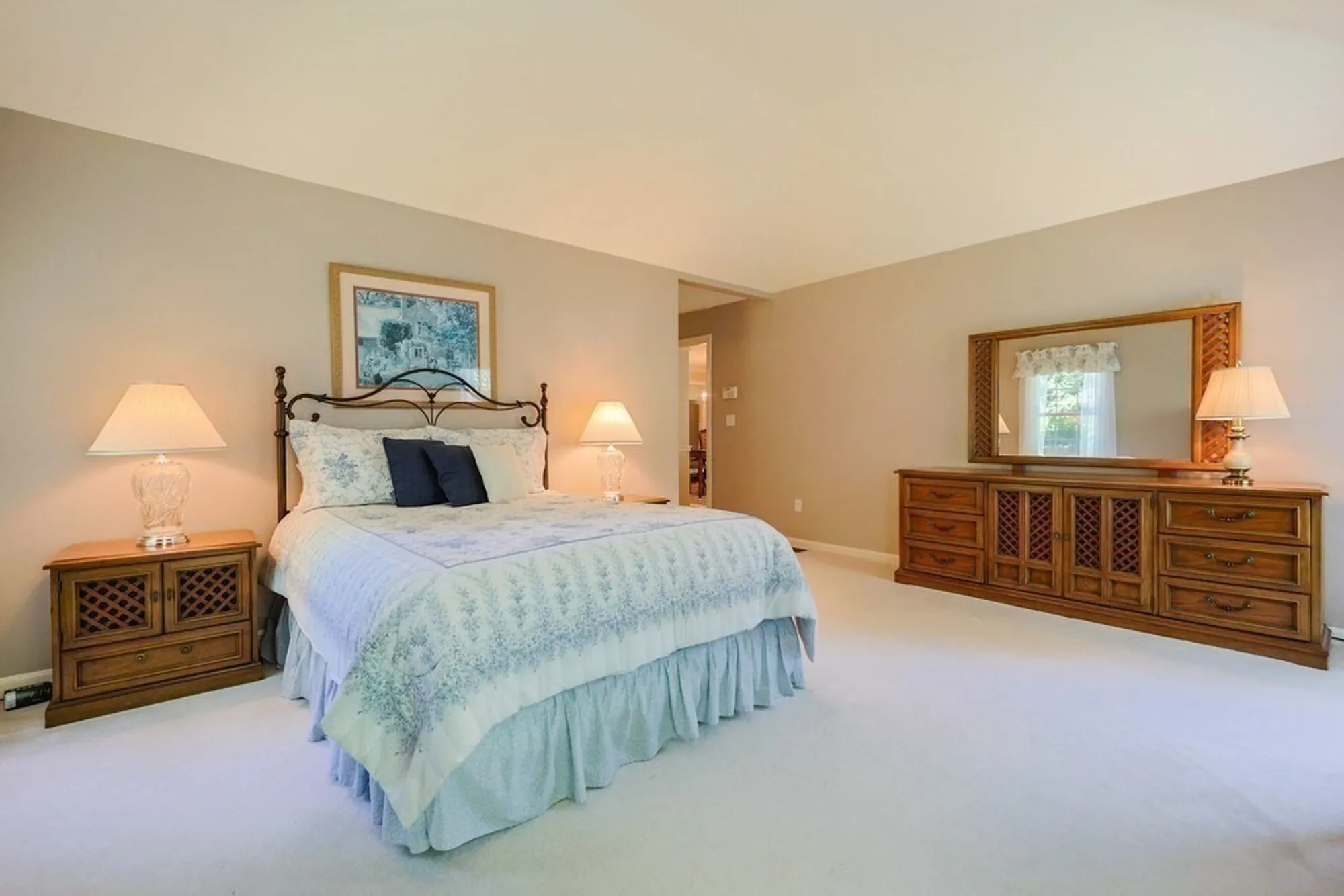Property Slideshow image 20 of 31 | 9 shaker way # 9, Westborough, MA, 01581