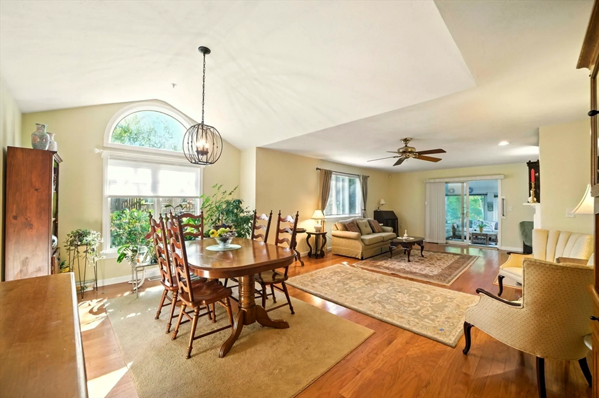 Property Slideshow image 6 of 35 | 14 sandview ter # 14, Mashpee, MA, 02649