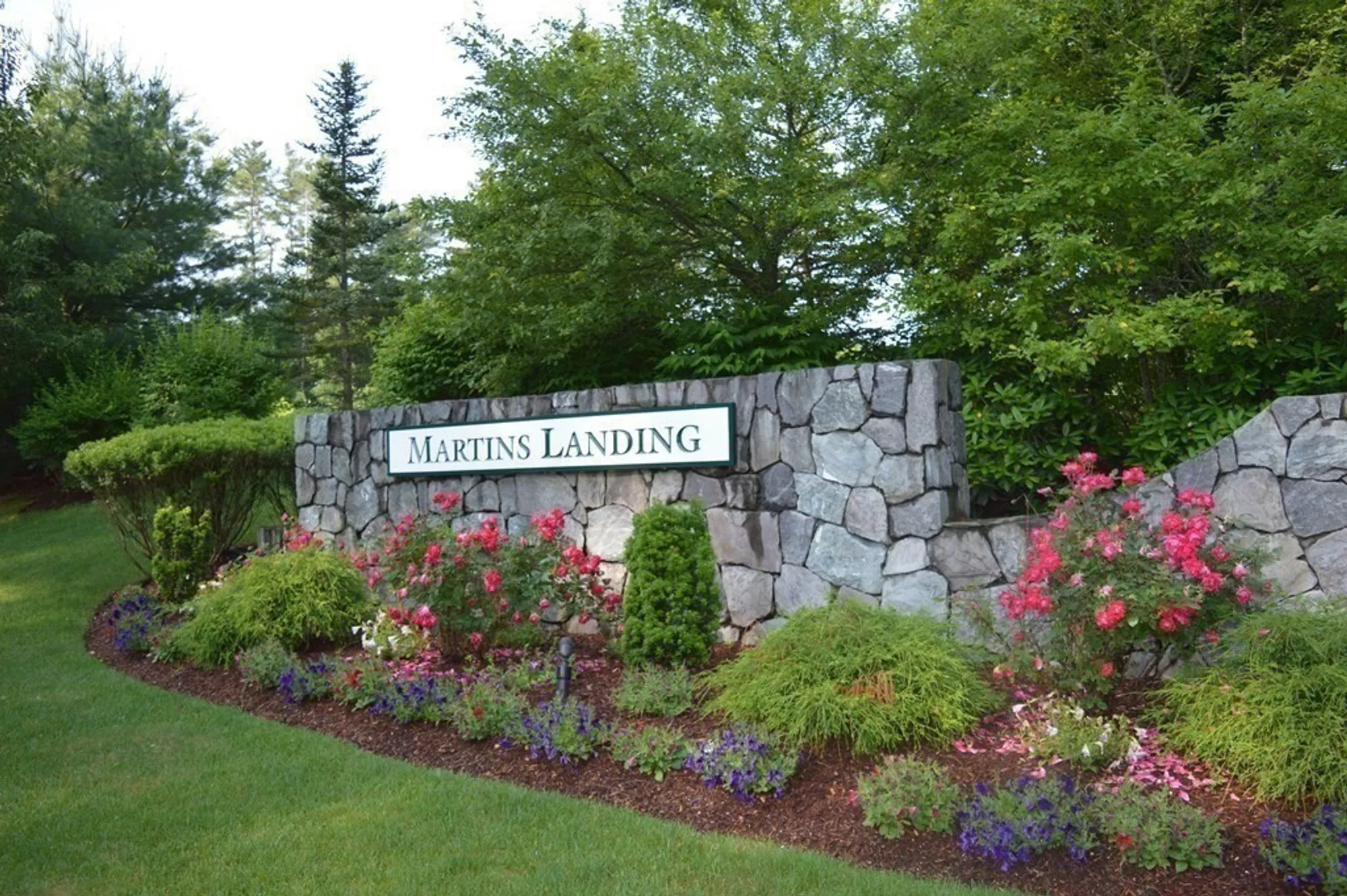 Property Slideshow image 29 of 35 | 320 martins lndg 411, North Reading, MA, 01864