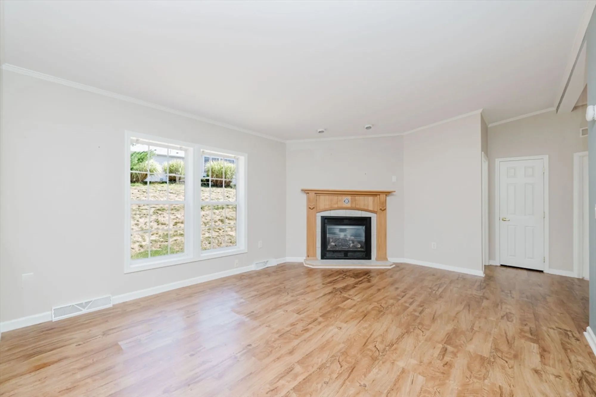 Property Slideshow image 11 of 32 | 2602 green st, Middleboro, MA, 02346