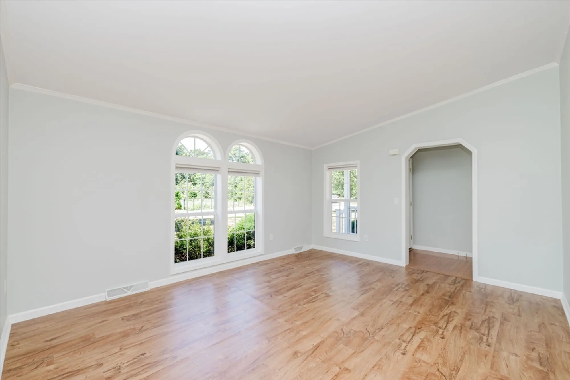 Property Slideshow image 3 of 32 | 2602 green st, Middleboro, MA, 02346