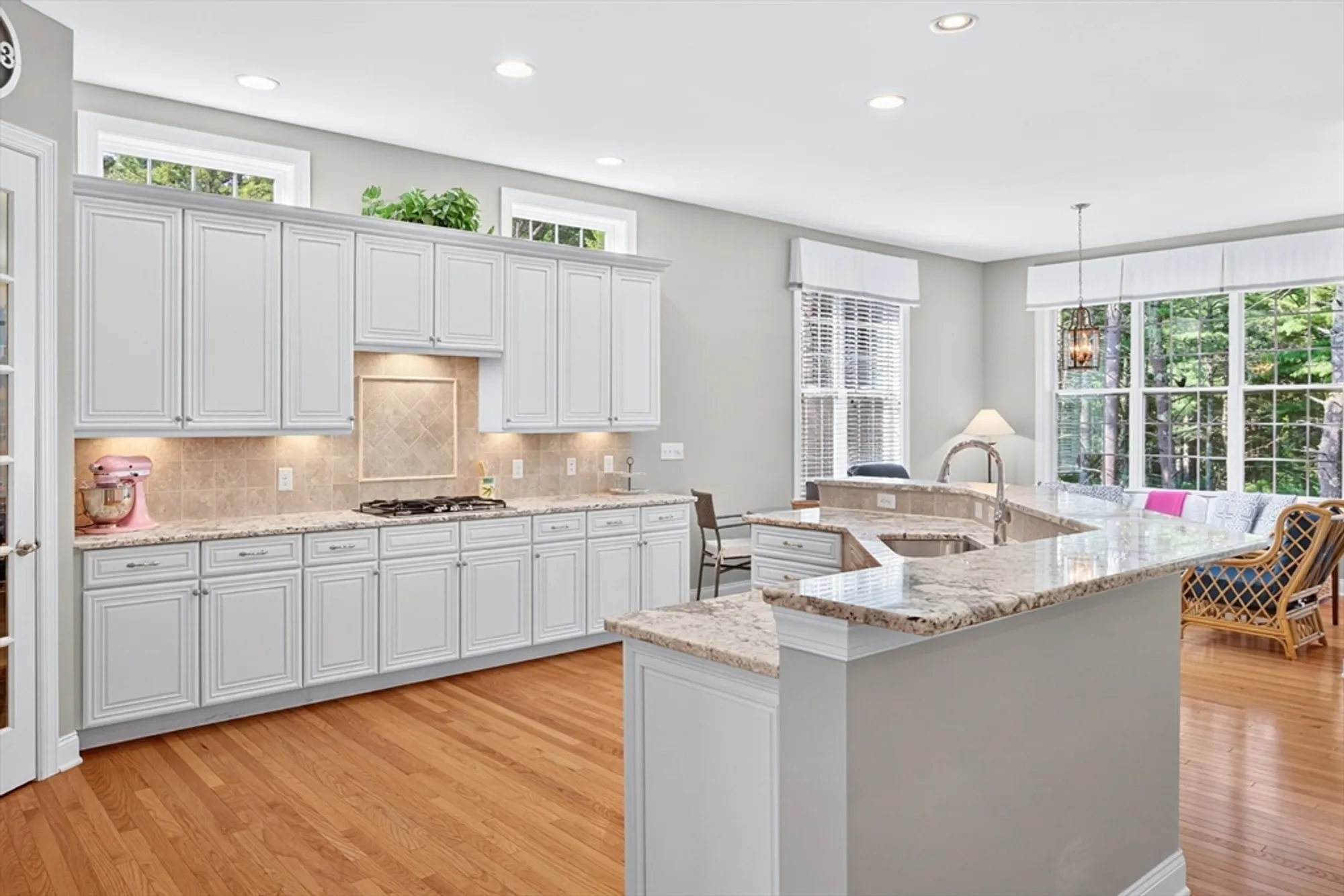 Property Slideshow image 11 of 33 | 39 woodsong, Plymouth, MA, 02360