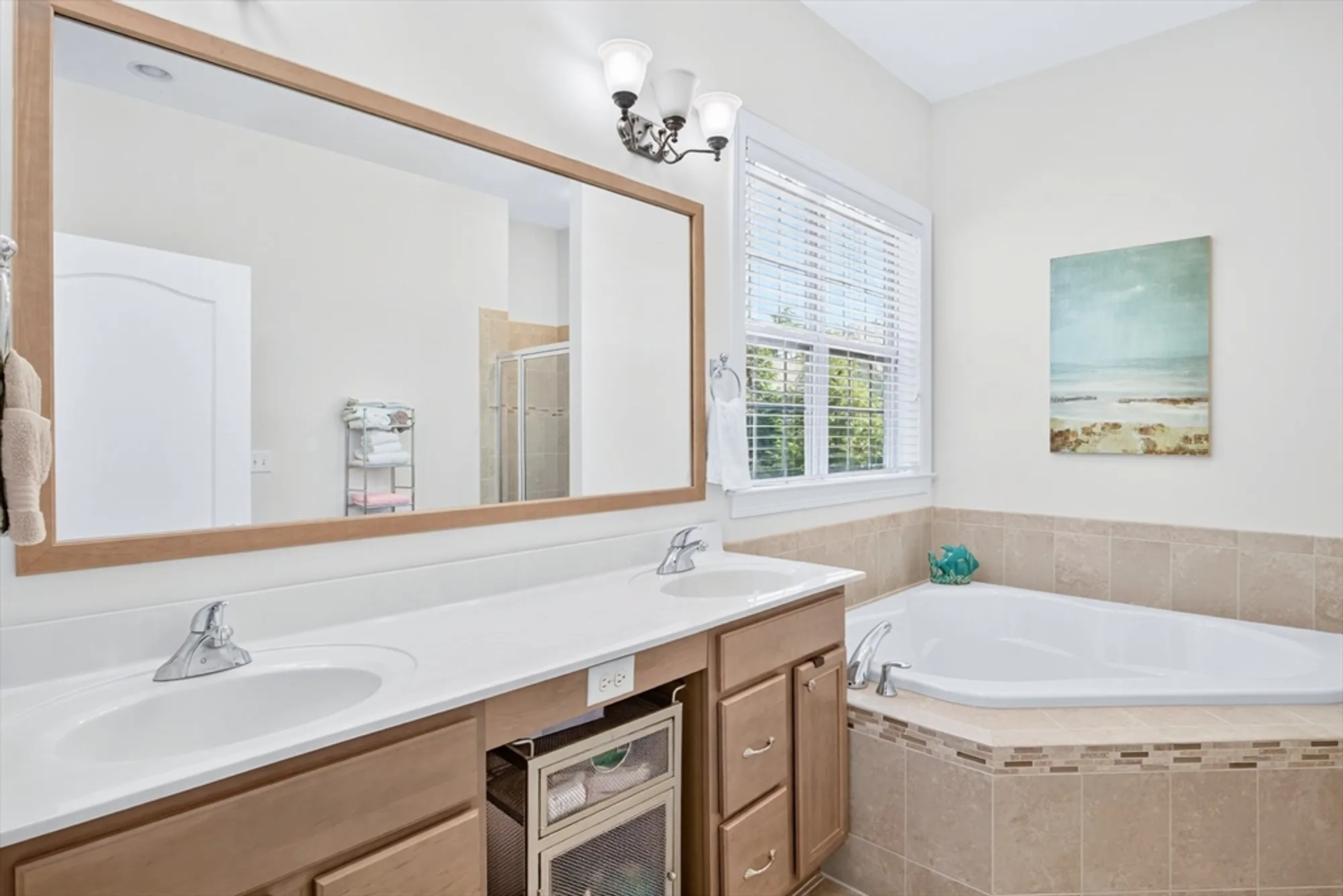 Property Slideshow image 19 of 33 | 39 woodsong, Plymouth, MA, 02360