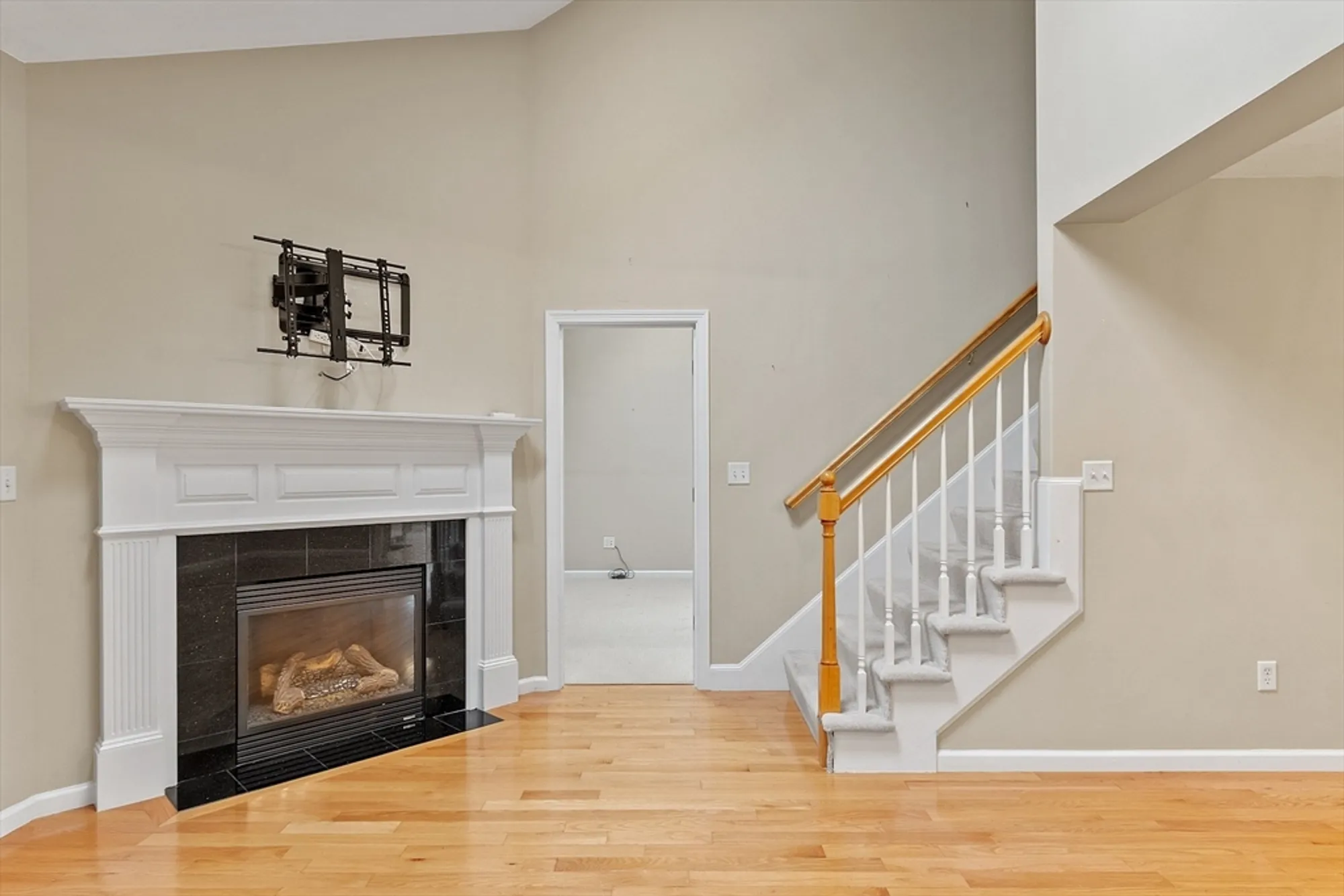 Property Slideshow image 14 of 36 | 453 blue heron dr # 453, Lancaster, MA, 01523