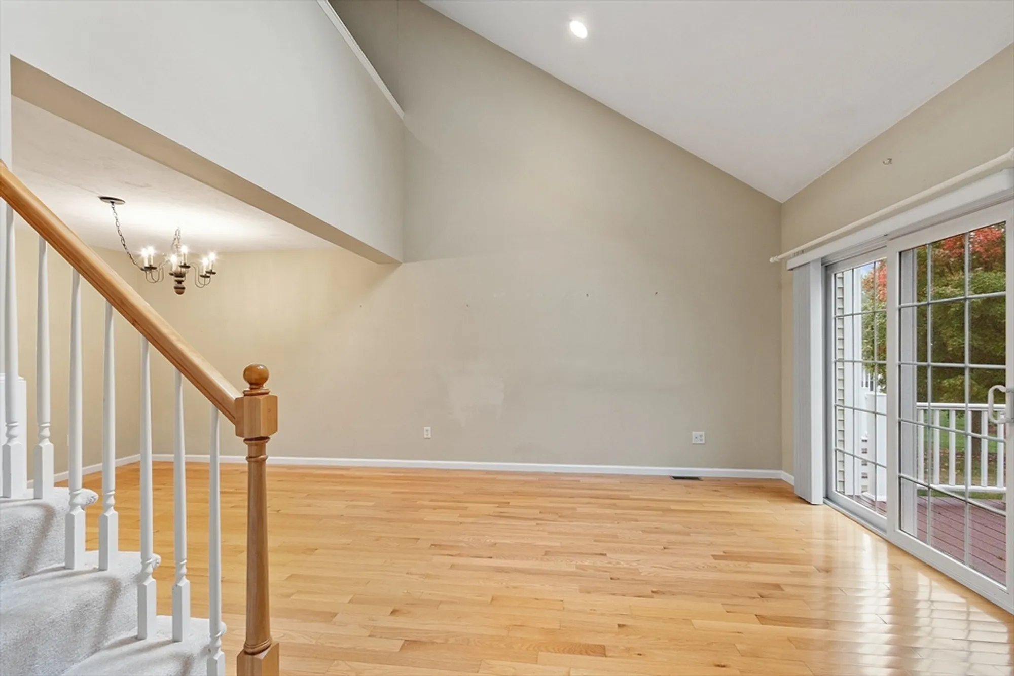 Property Slideshow image 19 of 36 | 453 blue heron dr # 453, Lancaster, MA, 01523