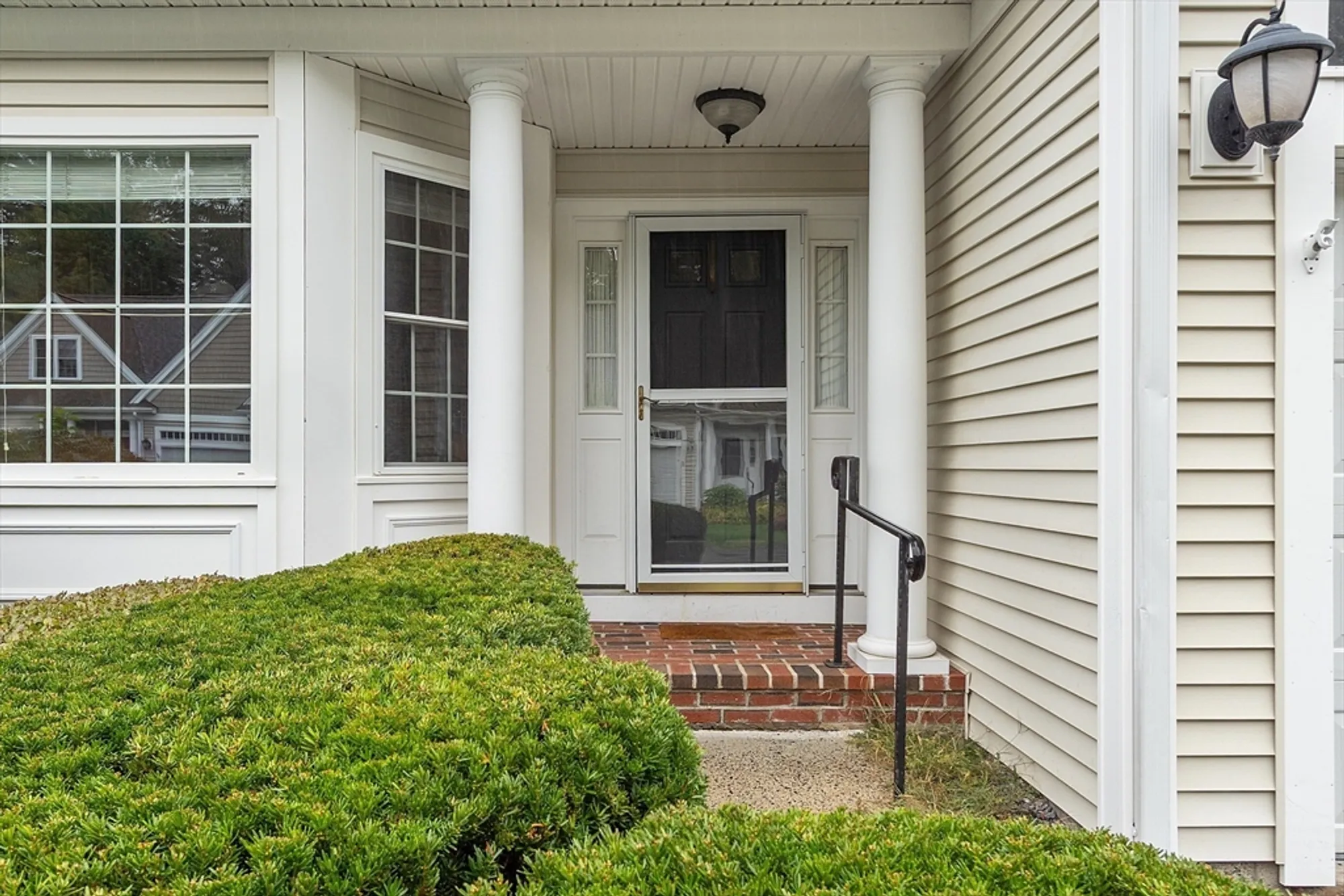 Property Slideshow image 2 of 36 | 453 blue heron dr # 453, Lancaster, MA, 01523