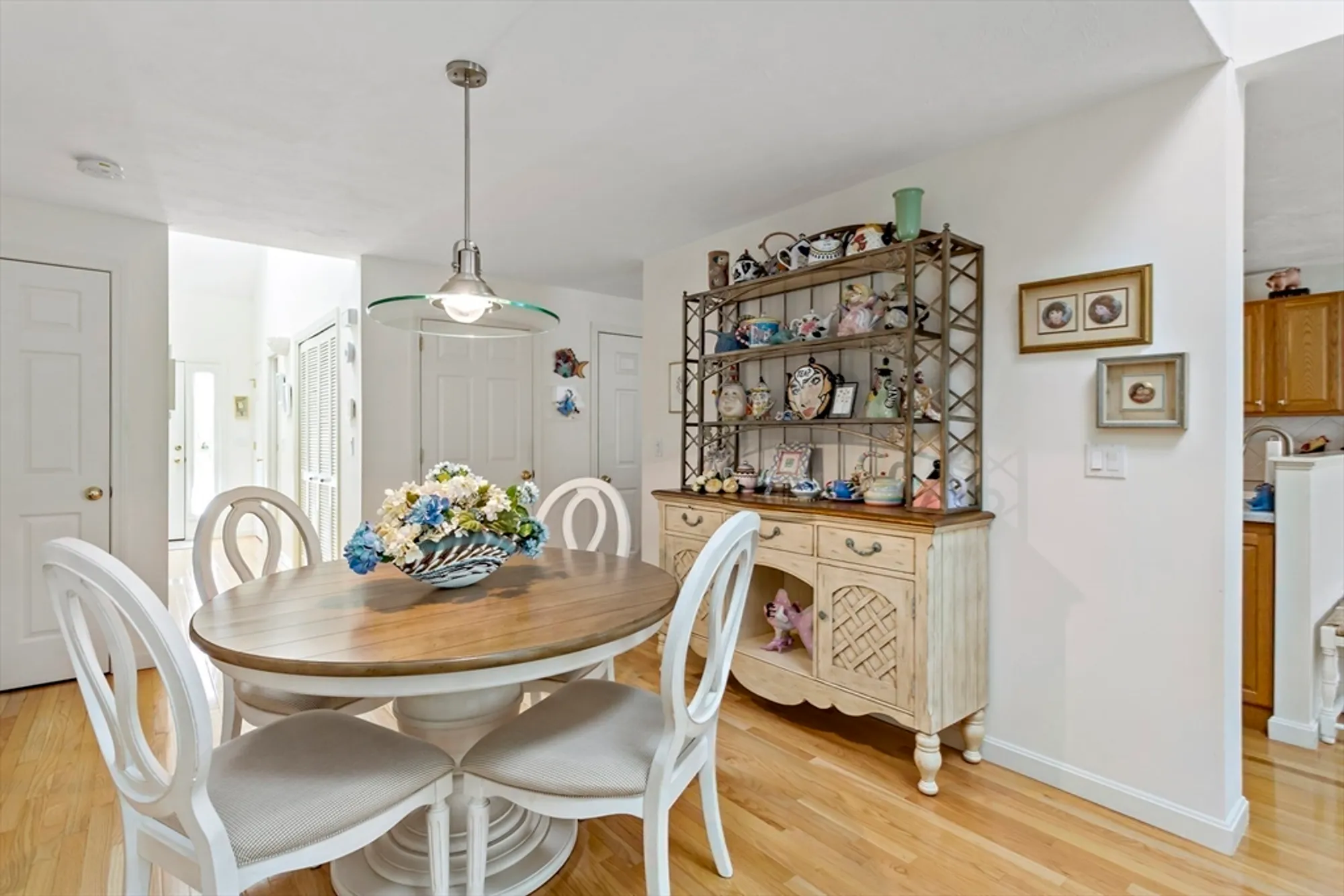 Property Slideshow image 12 of 38 | 8 chippers ln # 390, Mashpee, MA, 02649