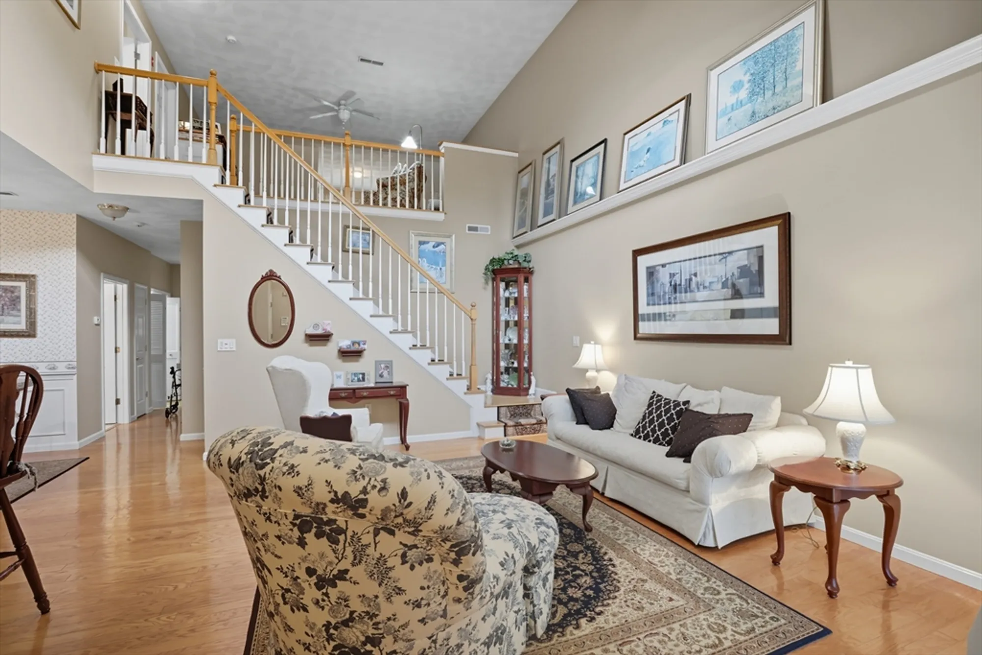Property Slideshow image 4 of 34 | 503 diane cir # 503, Groveland, MA, 01834