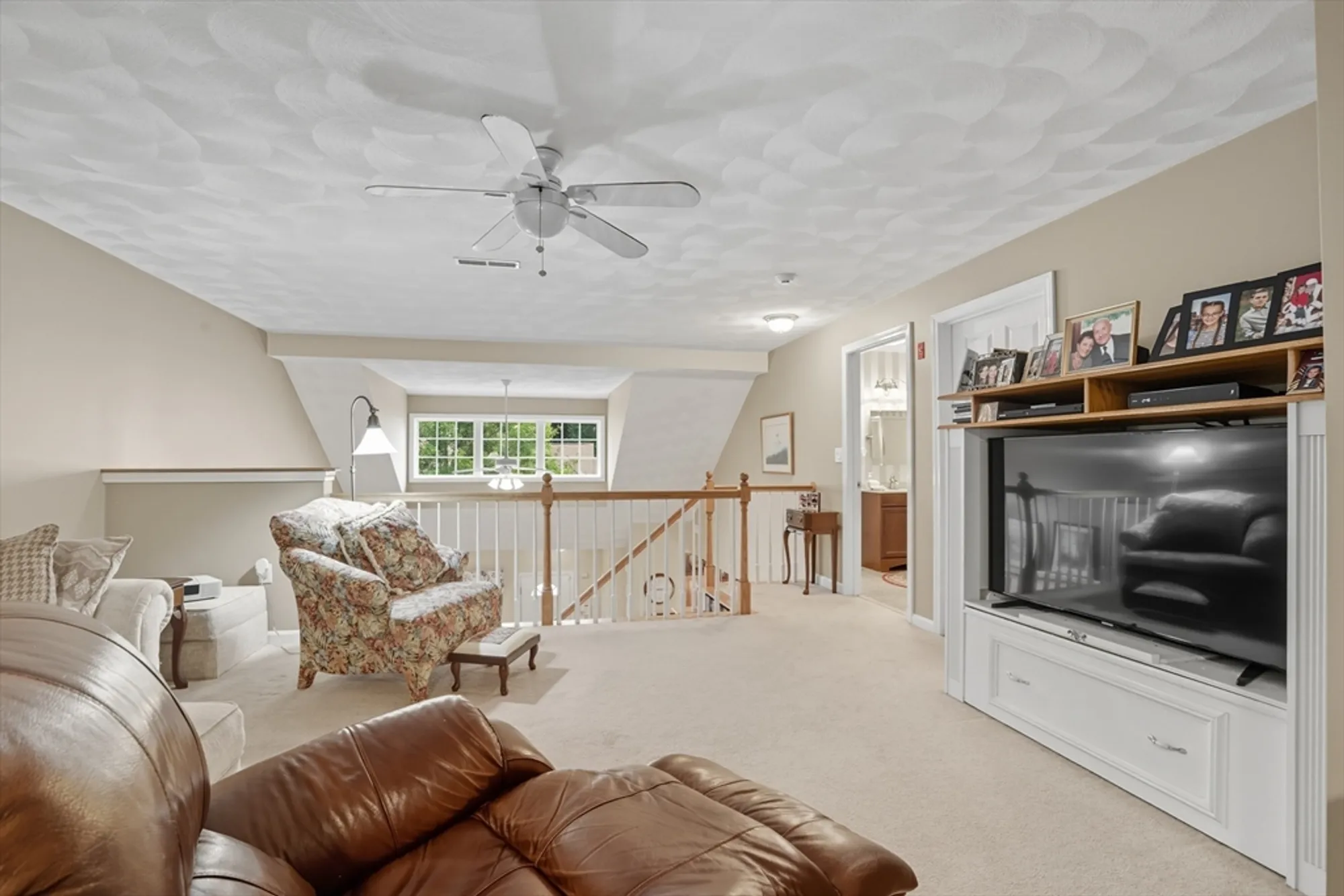 Property Slideshow image 21 of 34 | 503 diane cir # 503, Groveland, MA, 01834
