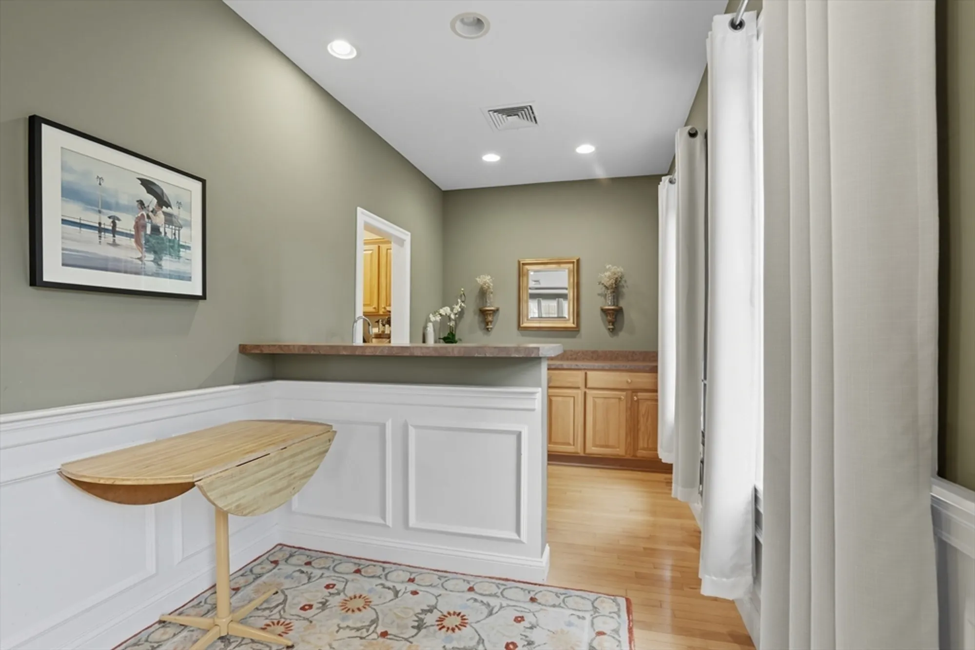 Property Slideshow image 27 of 34 | 503 diane cir # 503, Groveland, MA, 01834