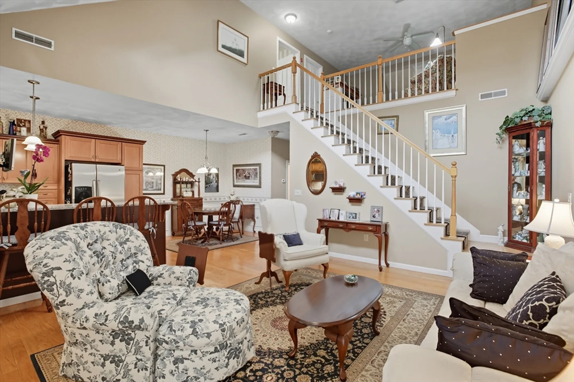 Property Slideshow image 5 of 34 | 503 diane cir # 503, Groveland, MA, 01834