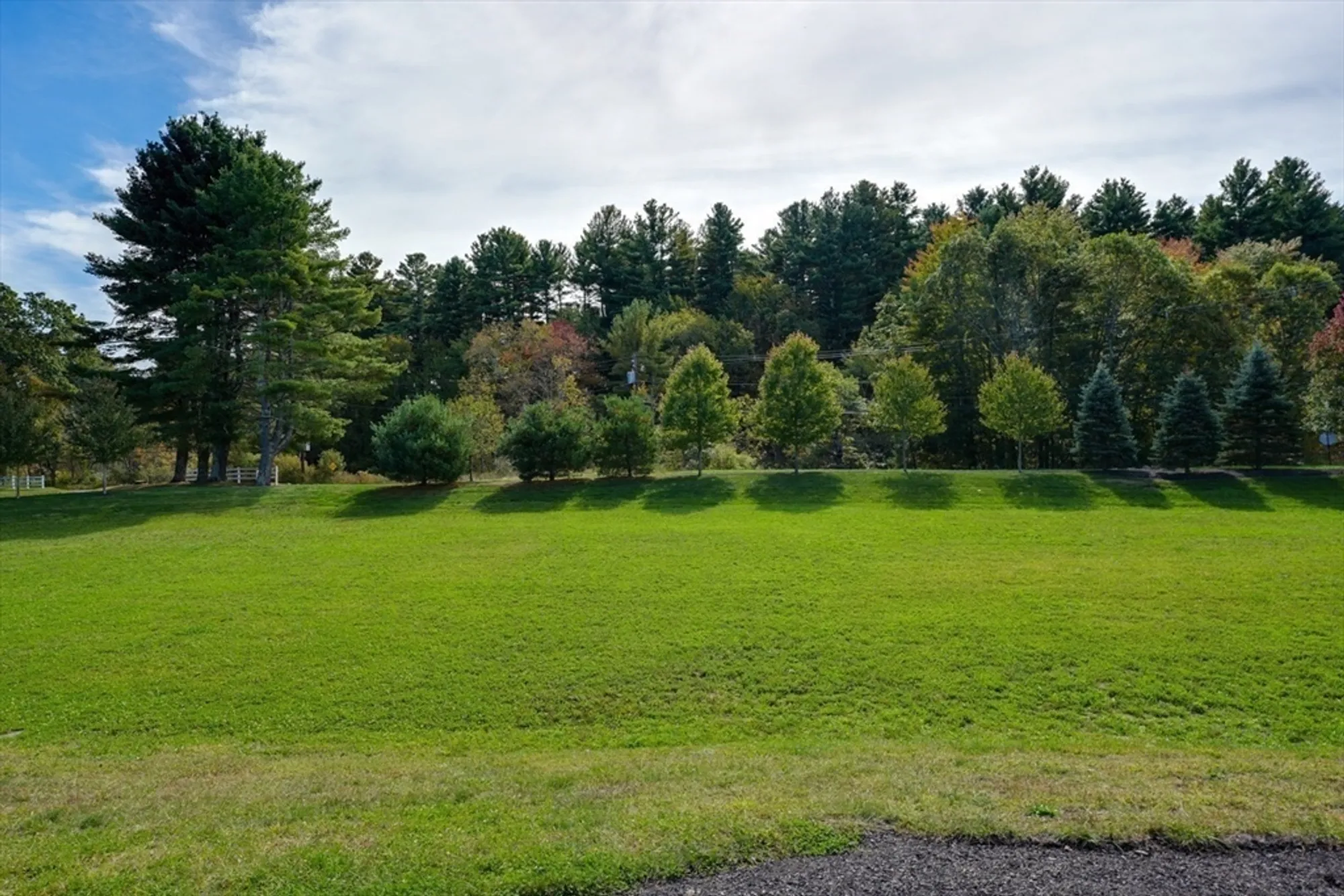 Property Slideshow image 29 of 42 | 6 glen ellen blvd # 6, Millis, MA, 02054