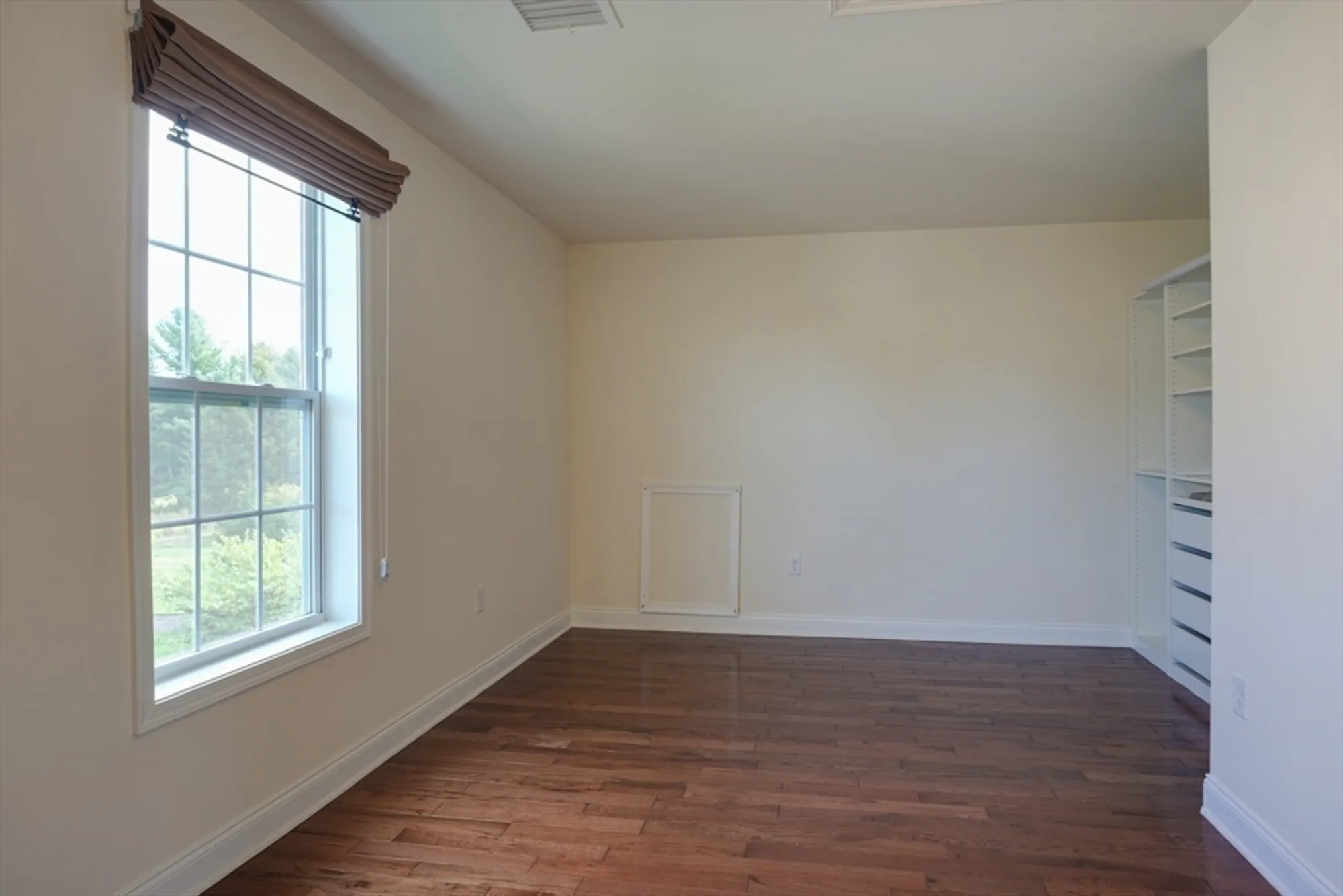 Property Slideshow image 23 of 42 | 6 glen ellen blvd # 6, Millis, MA, 02054