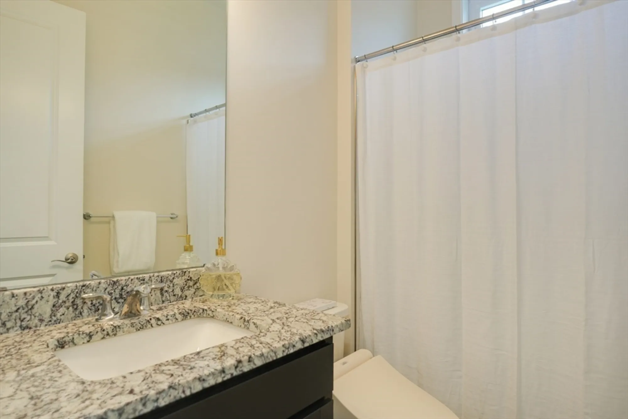 Property Slideshow image 16 of 42 | 6 glen ellen blvd # 6, Millis, MA, 02054