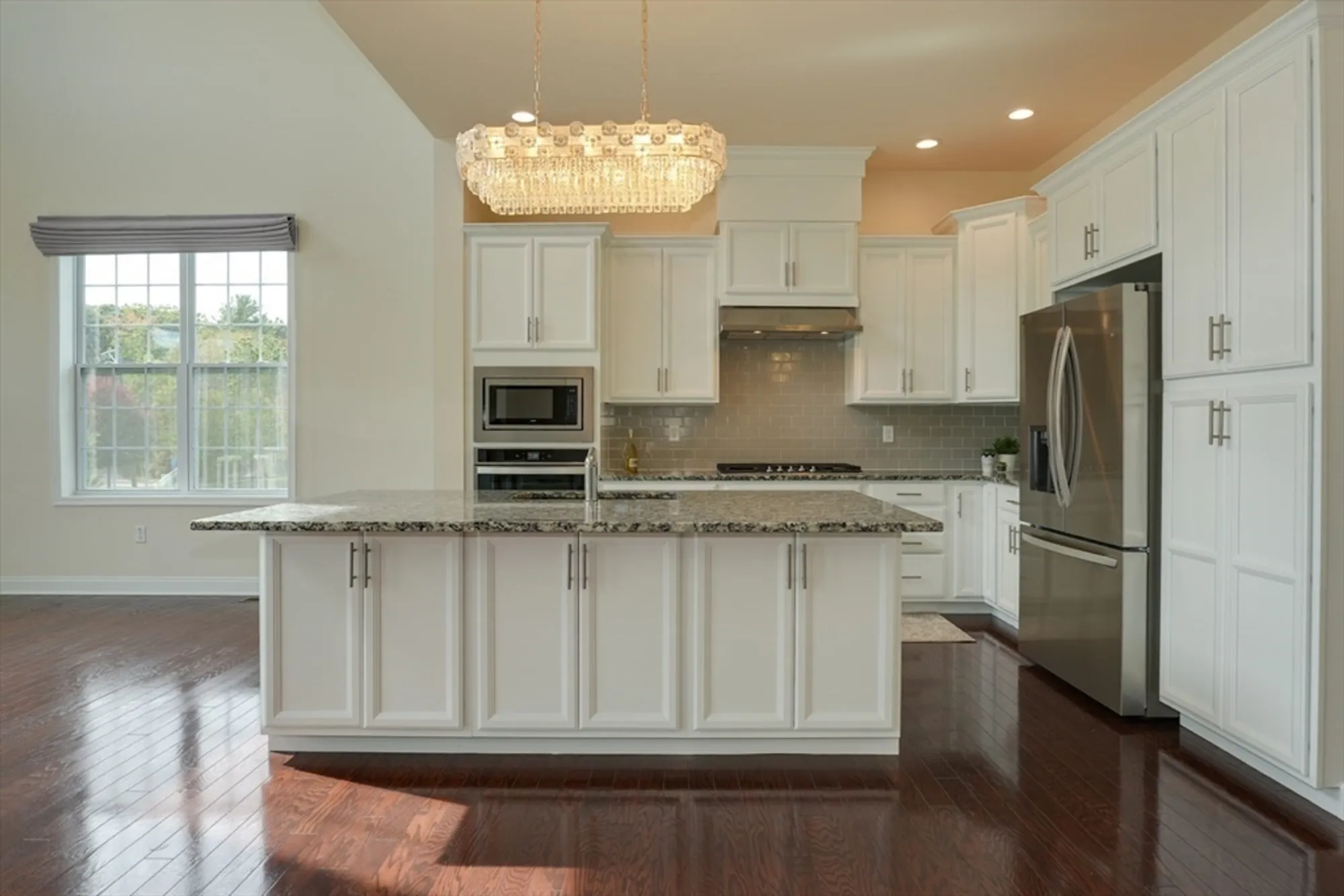 Property Slideshow image 7 of 42 | 6 glen ellen blvd # 6, Millis, MA, 02054