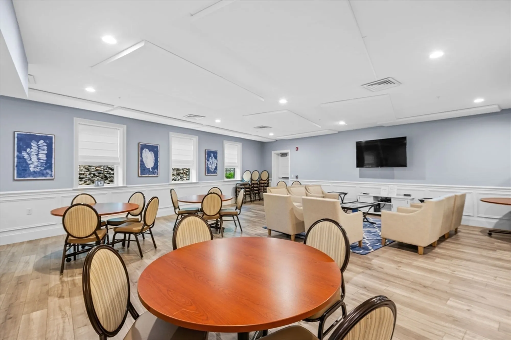 Property Slideshow image 33 of 42 | 60 merrimac st 604, Amesbury, MA, 01913